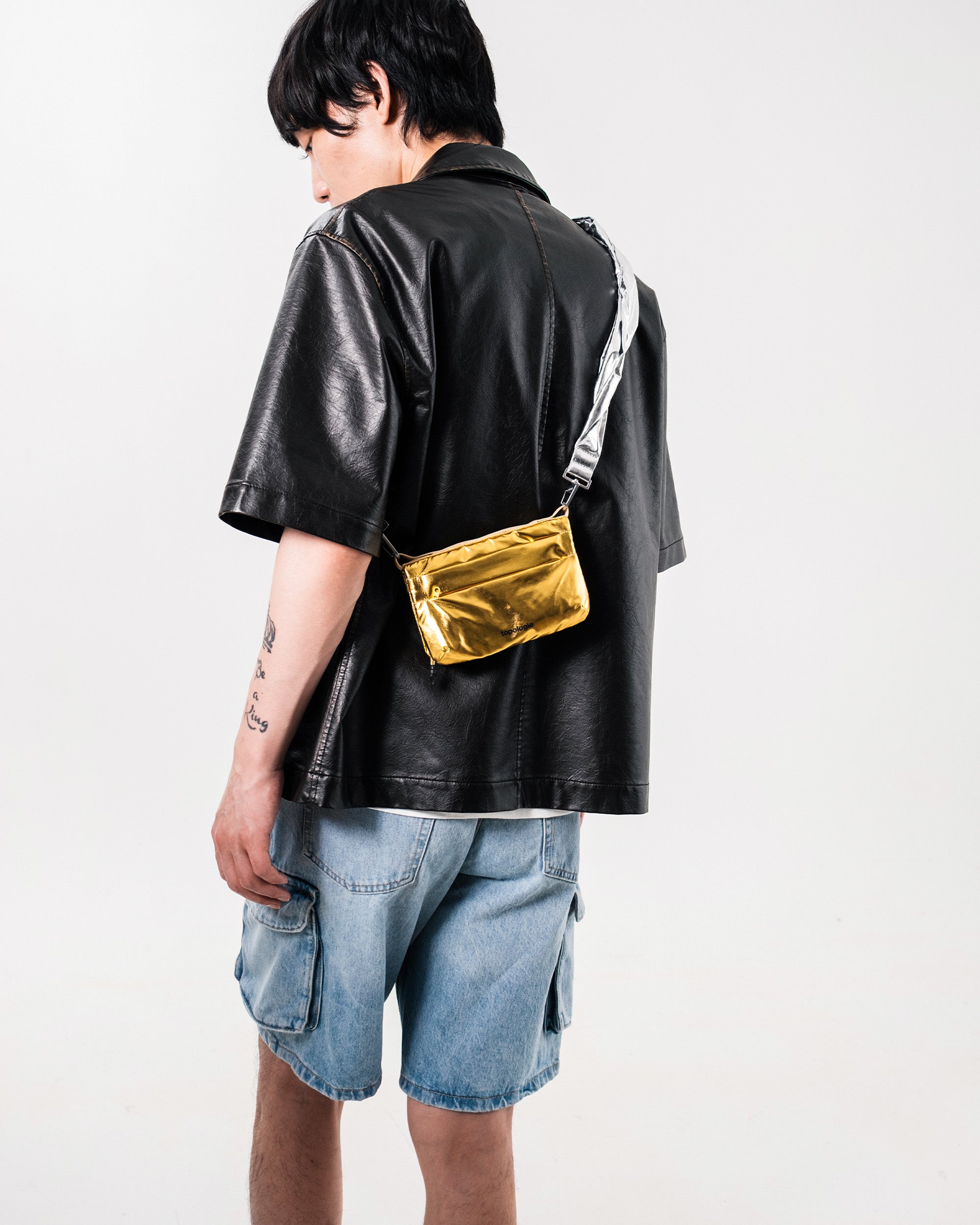 Phone 90 摺疊貼身小包