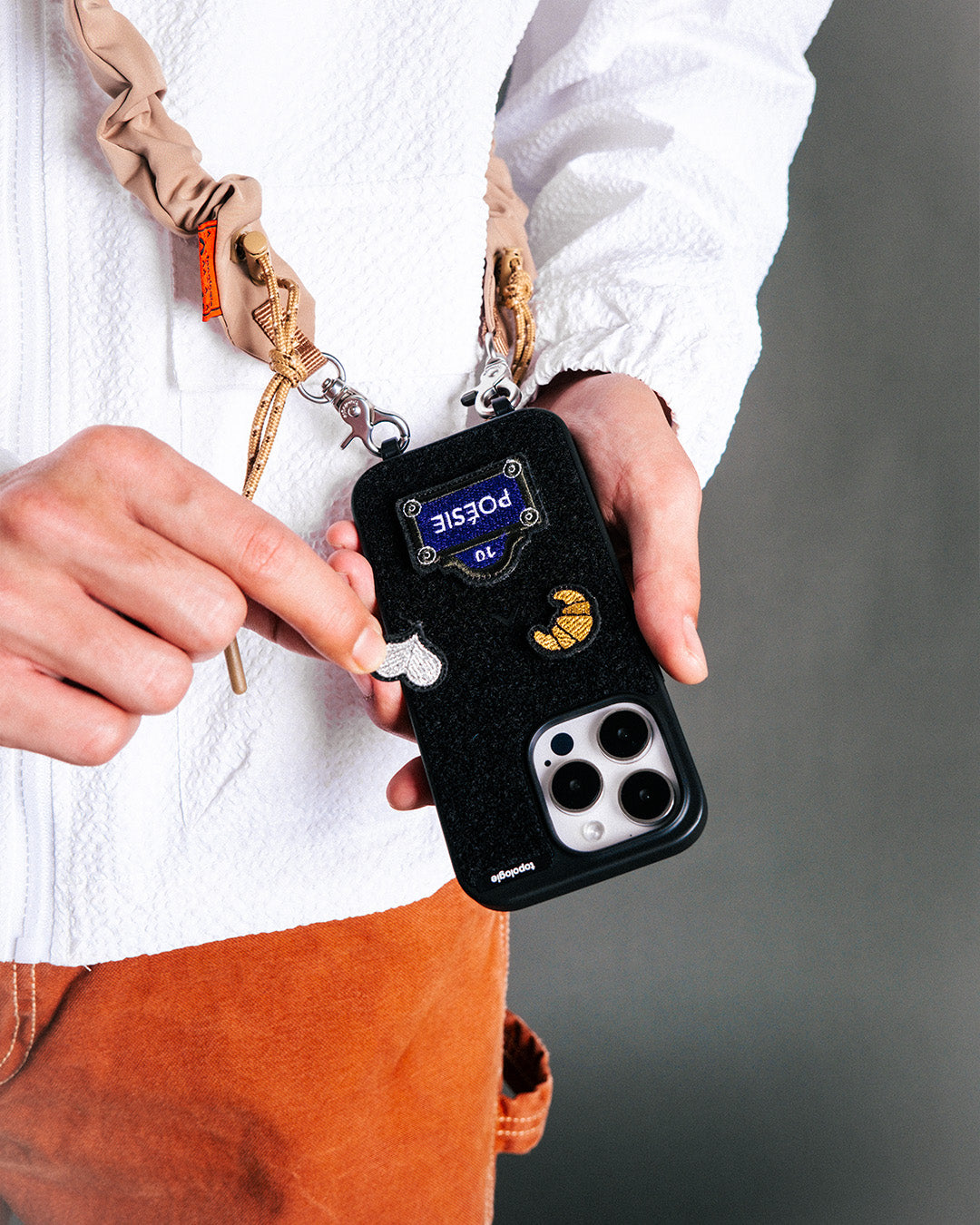 【新品未使用】topologie Hypersnap Bump Phone 新品未使用】topologie Hypersnap Bump Phone Hypersnap Zip Pouch