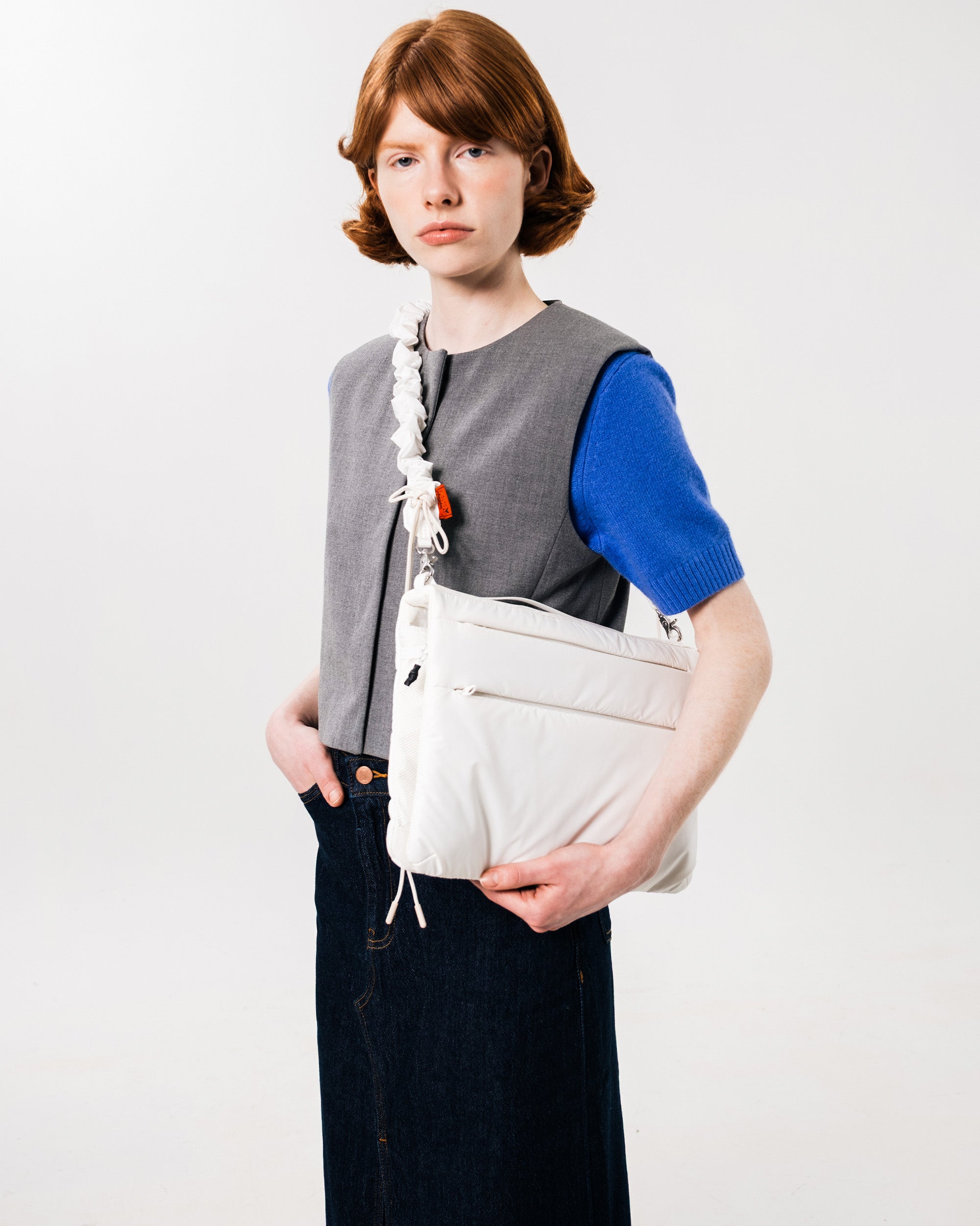 Flat 摺疊大號斜背包