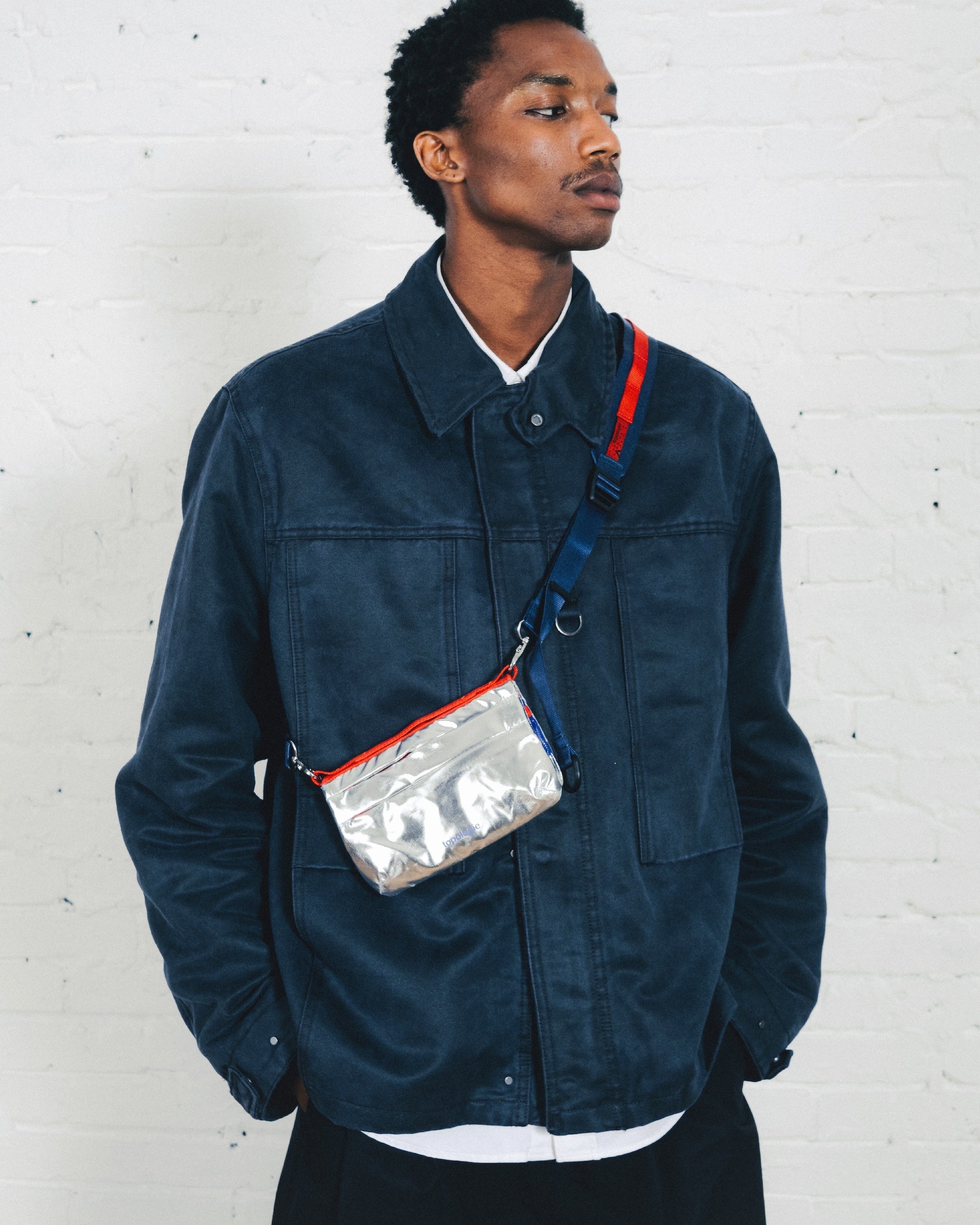 Flat 摺疊小號斜背包