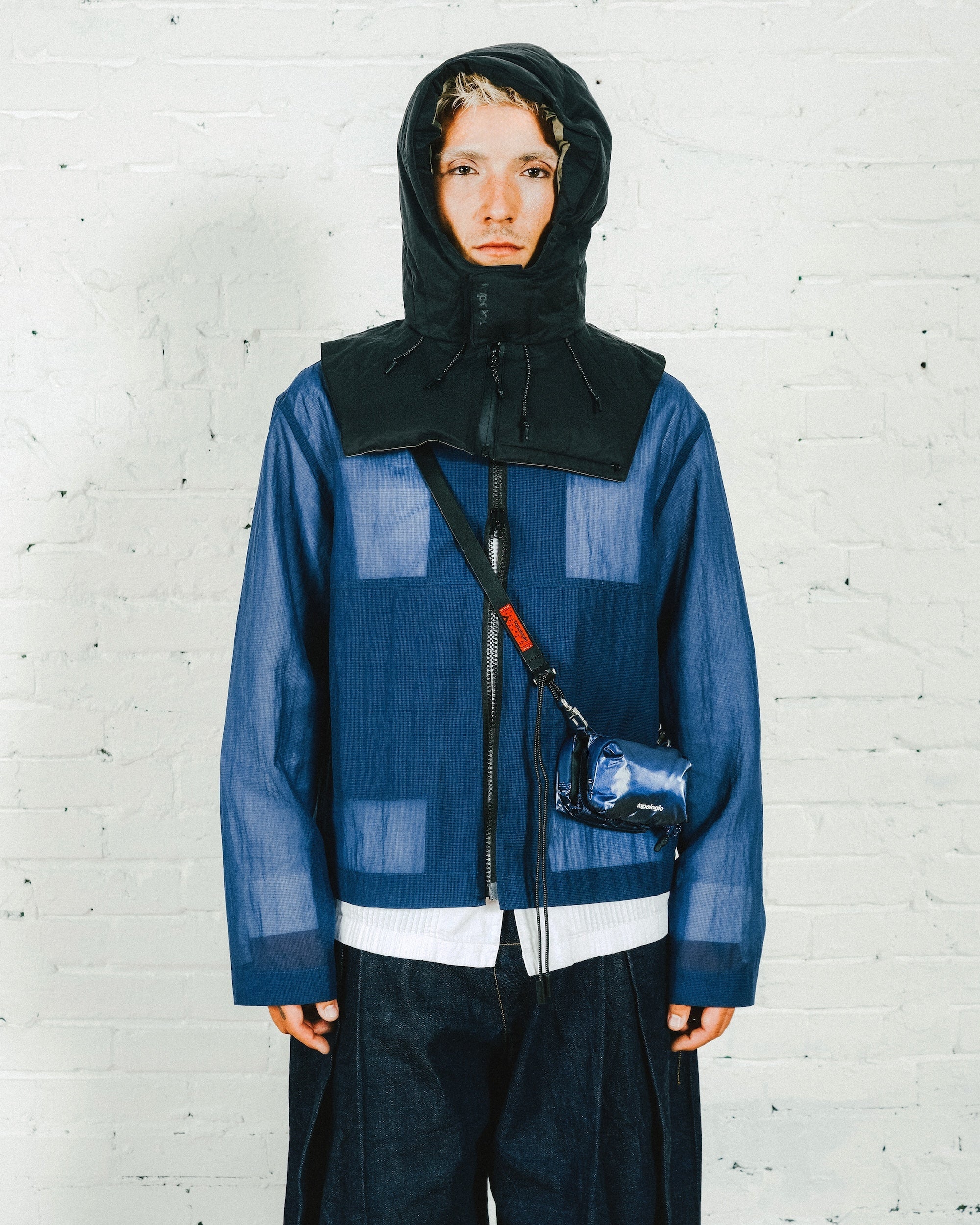 Bottle 水瓶迷你斜背包