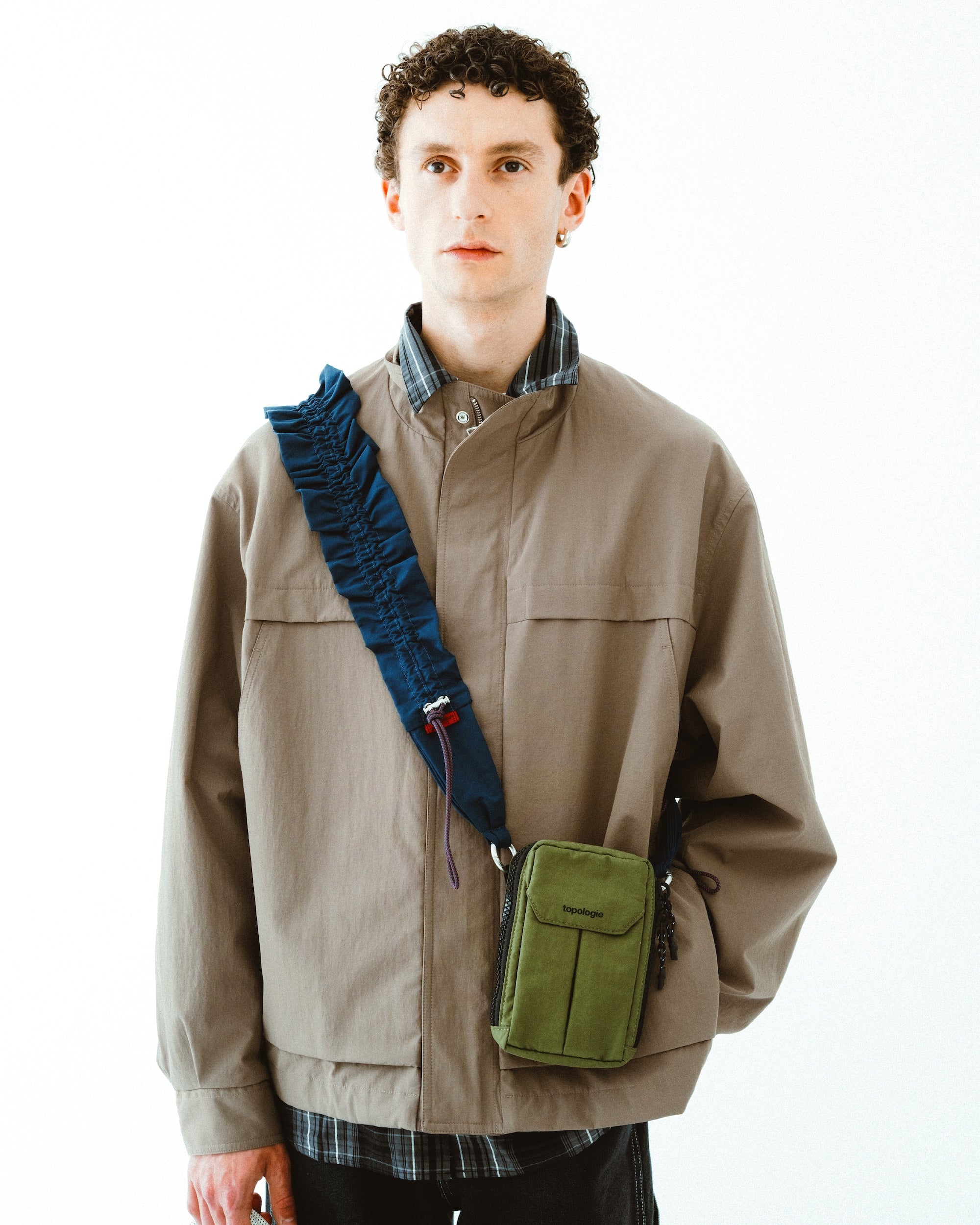 Utility 隨身手機包