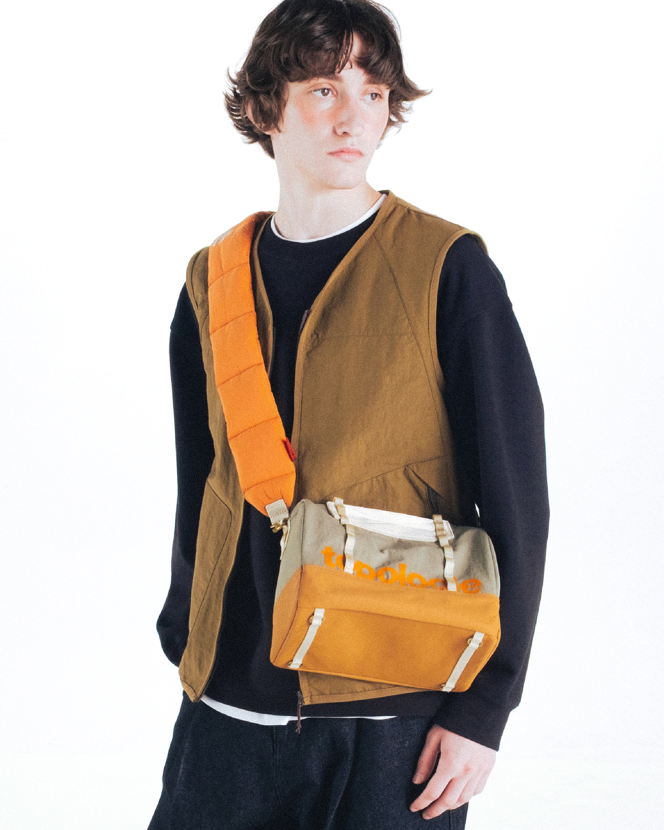 Boston 中號圓拱包