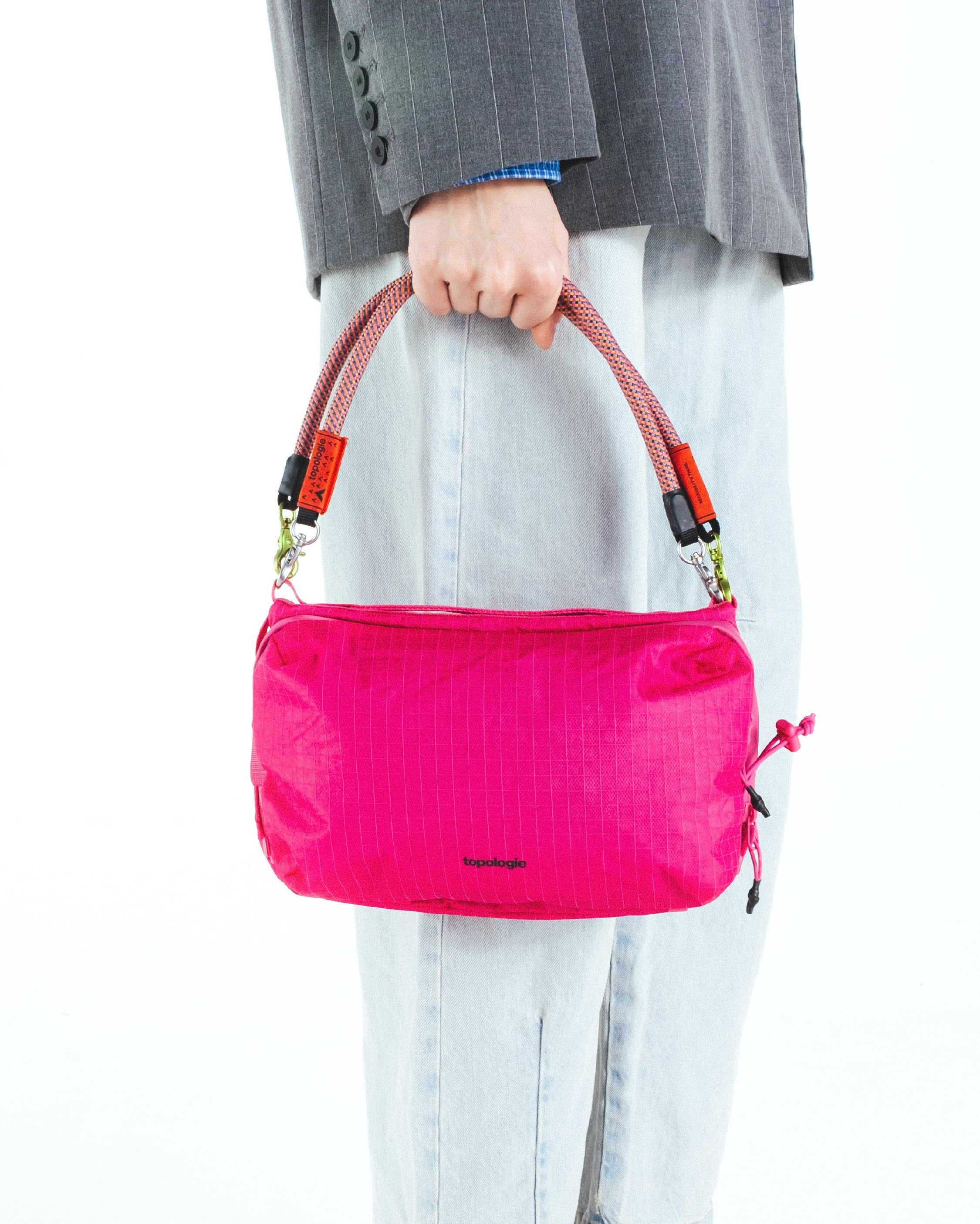 Bottle 大號水瓶斜背包