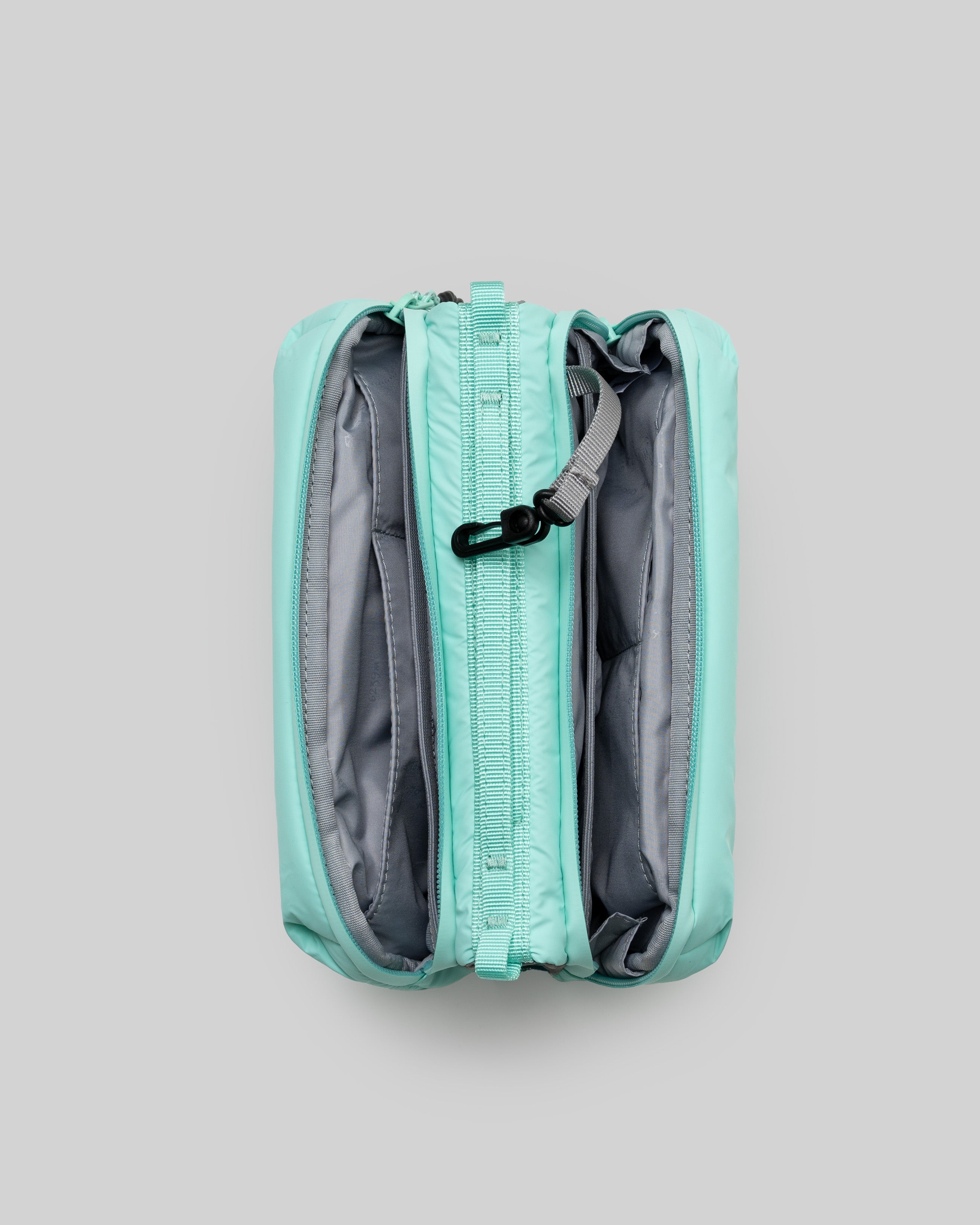 Bottle 中號水瓶斜背包