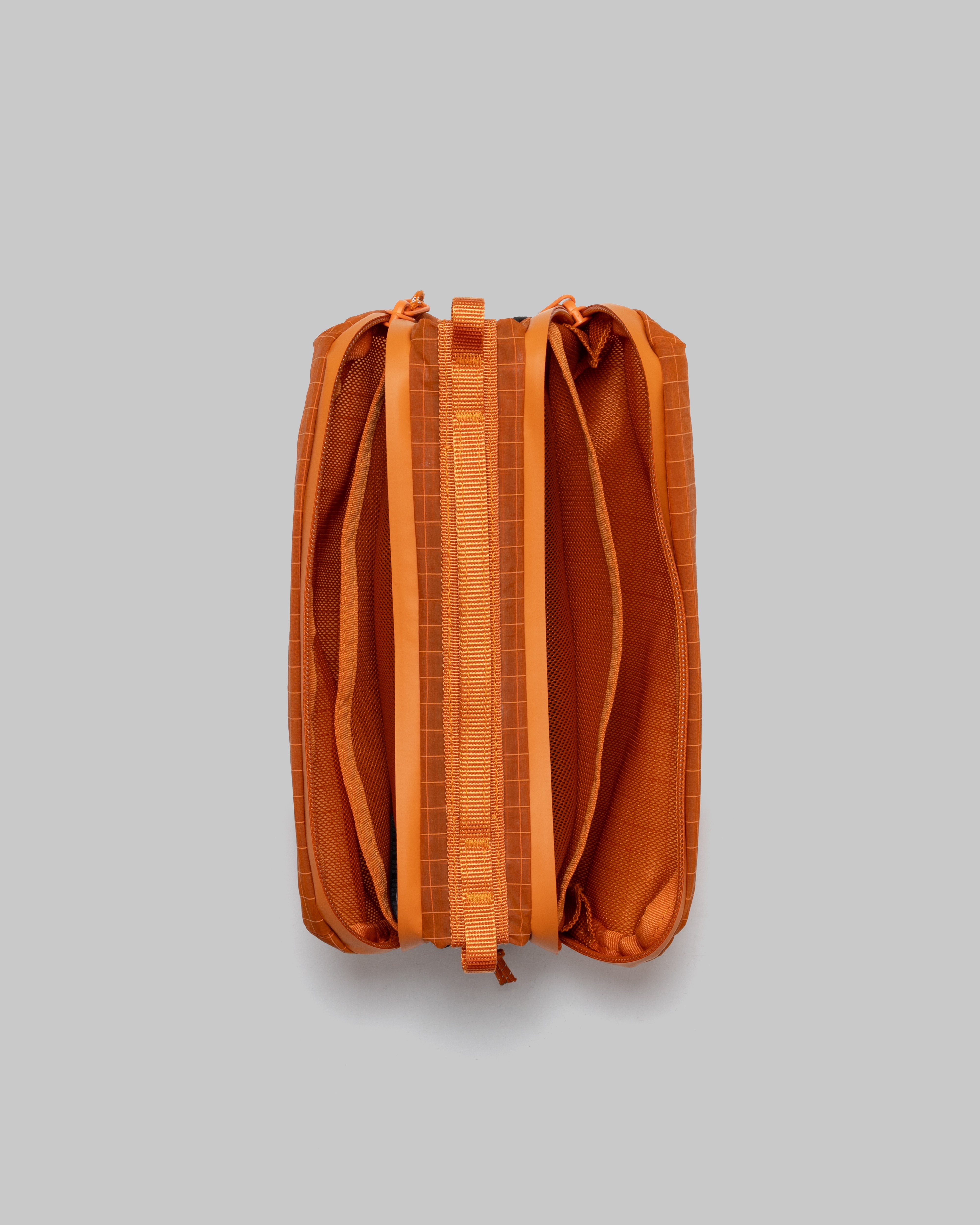 Bottle 中號水瓶斜背包