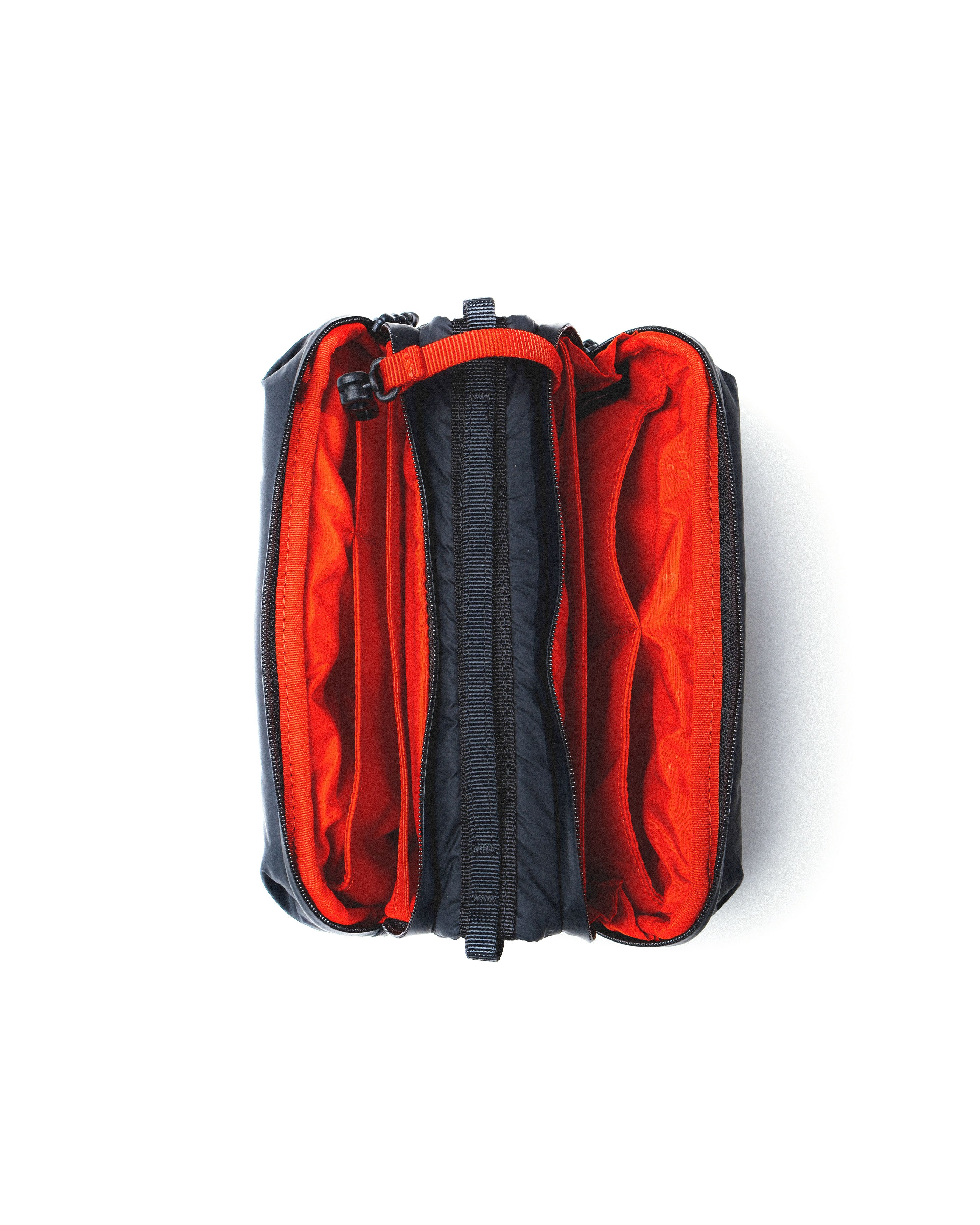 Bottle 中號水瓶斜背包