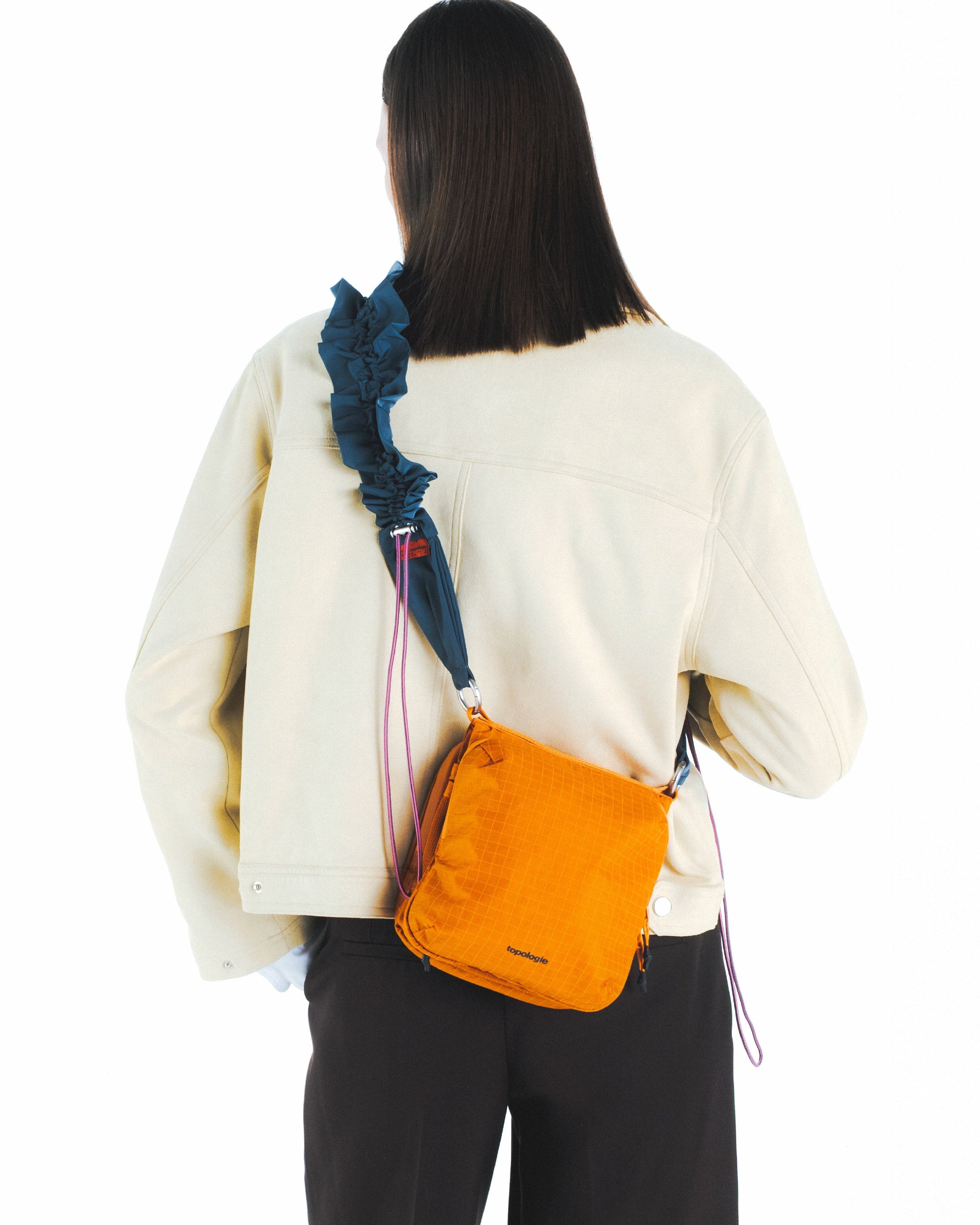 Cassette 中號方形隨身包