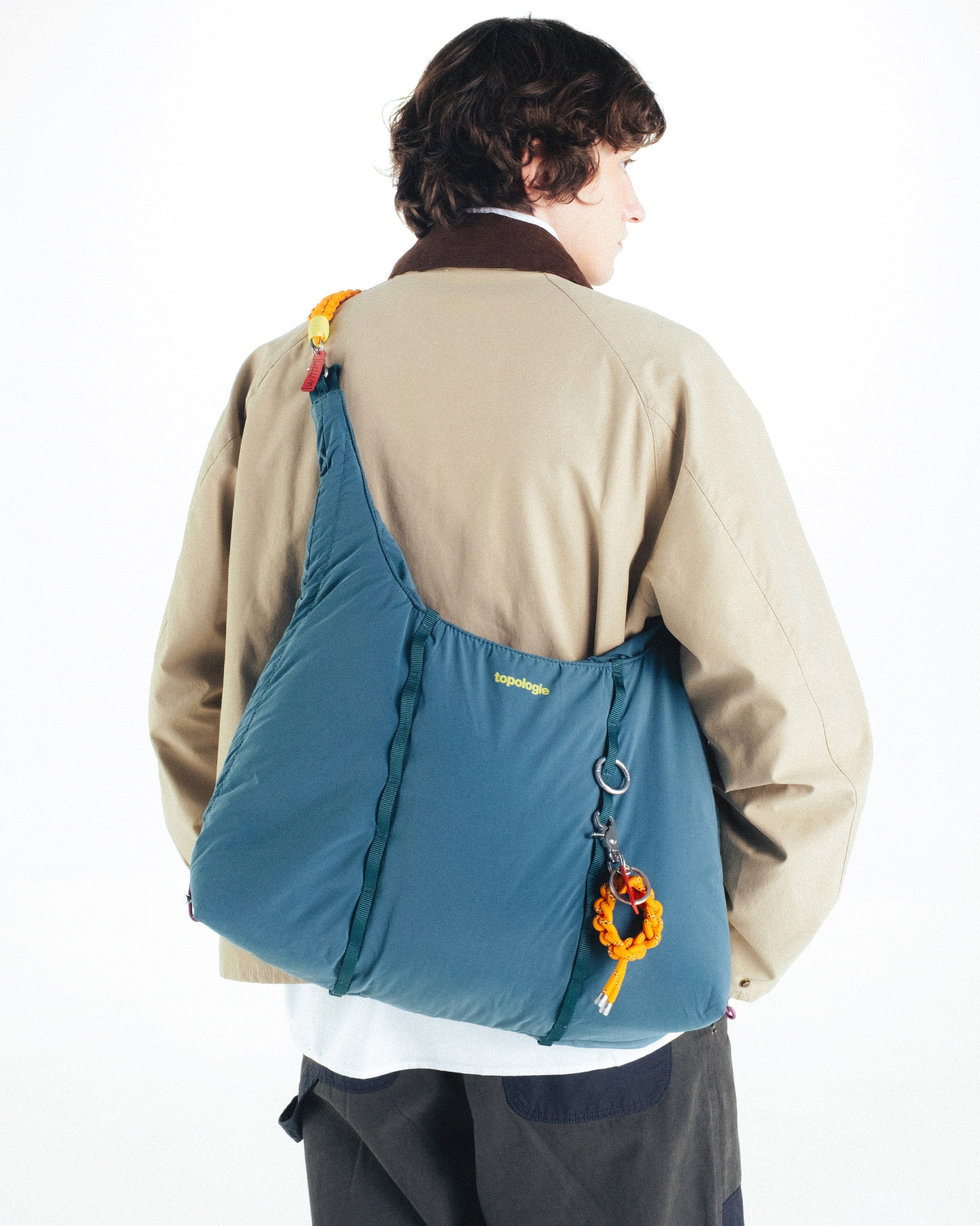 Cloud 中號半月包