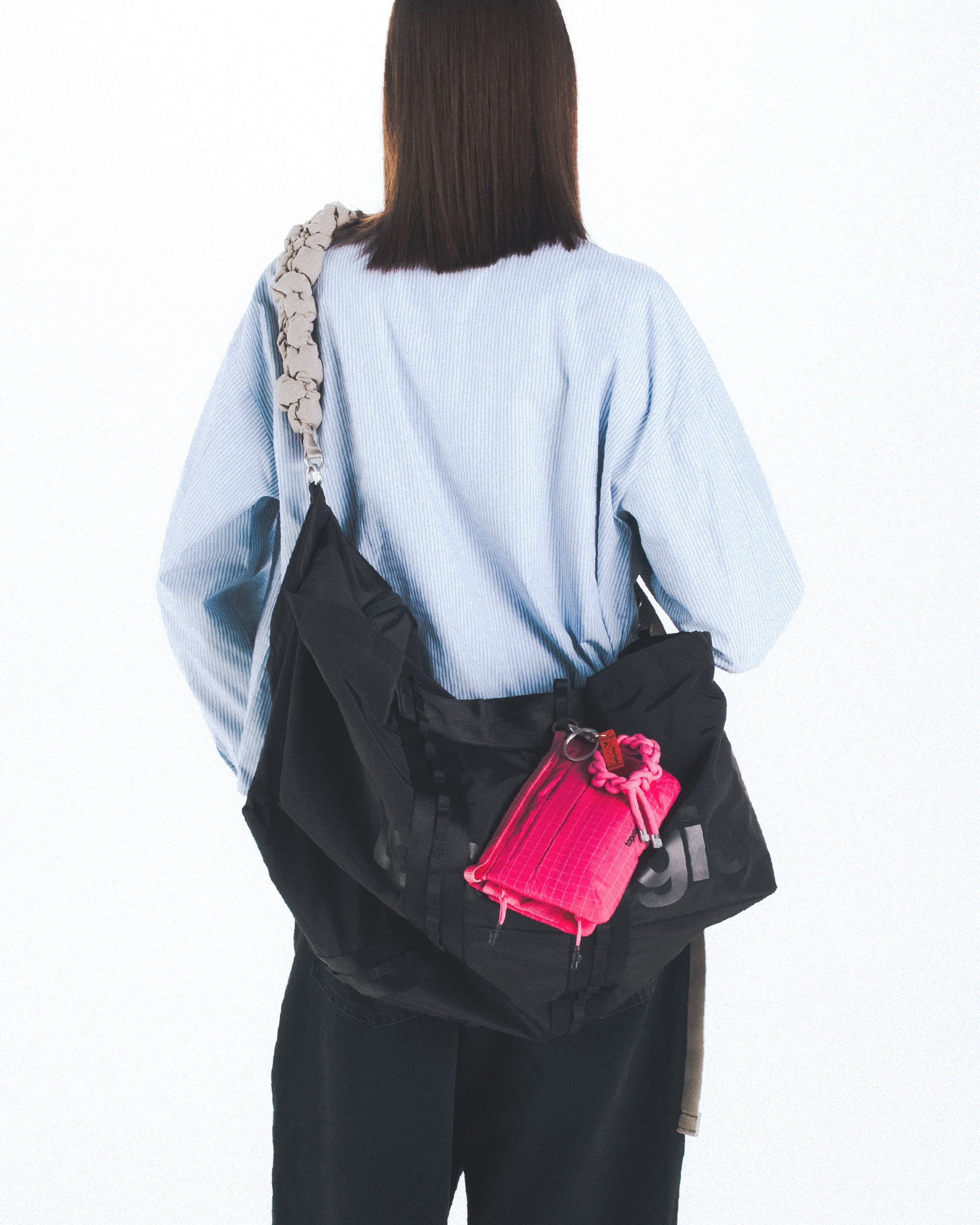 Flat 摺疊小號斜背包