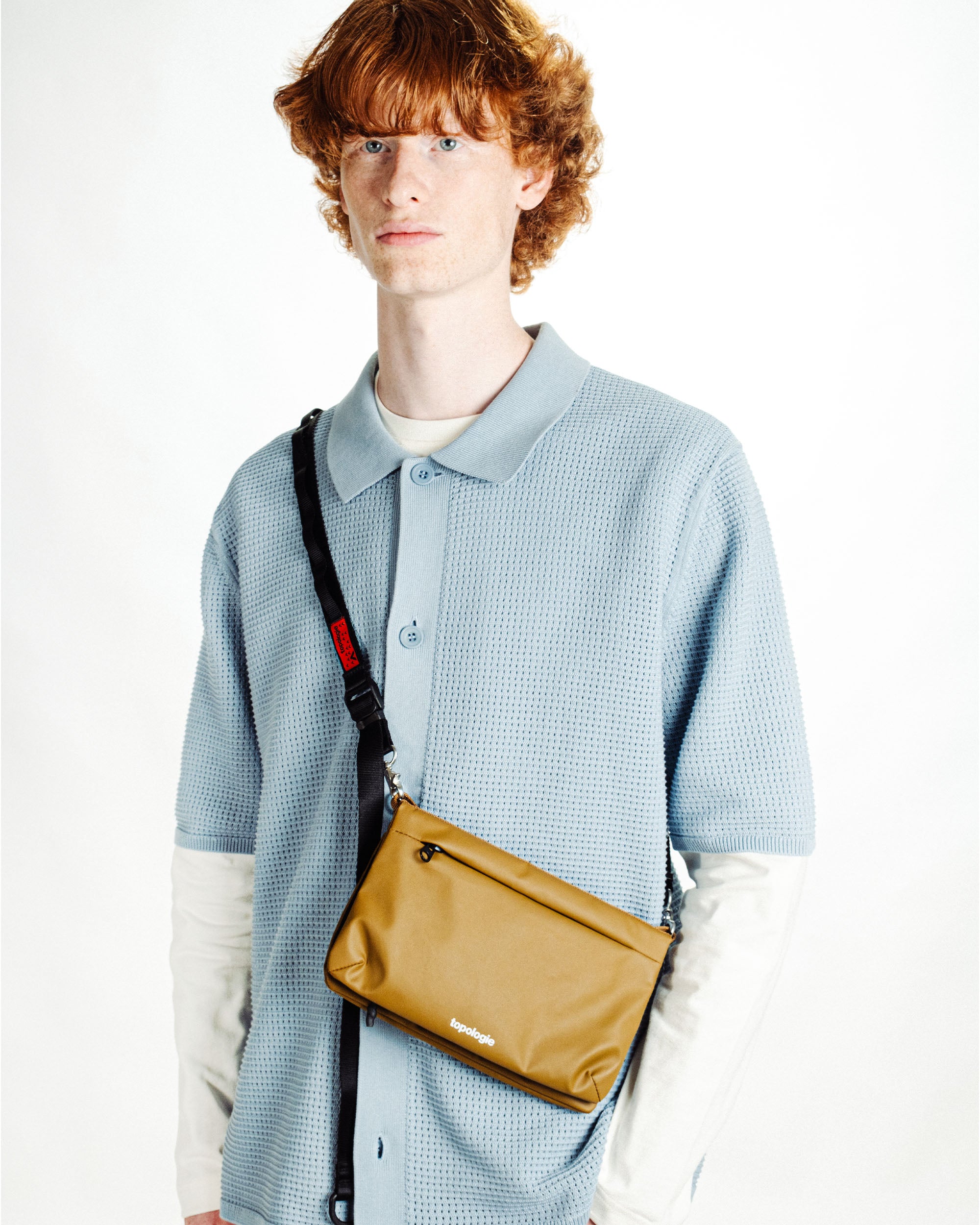 Flat 摺疊小號斜背包