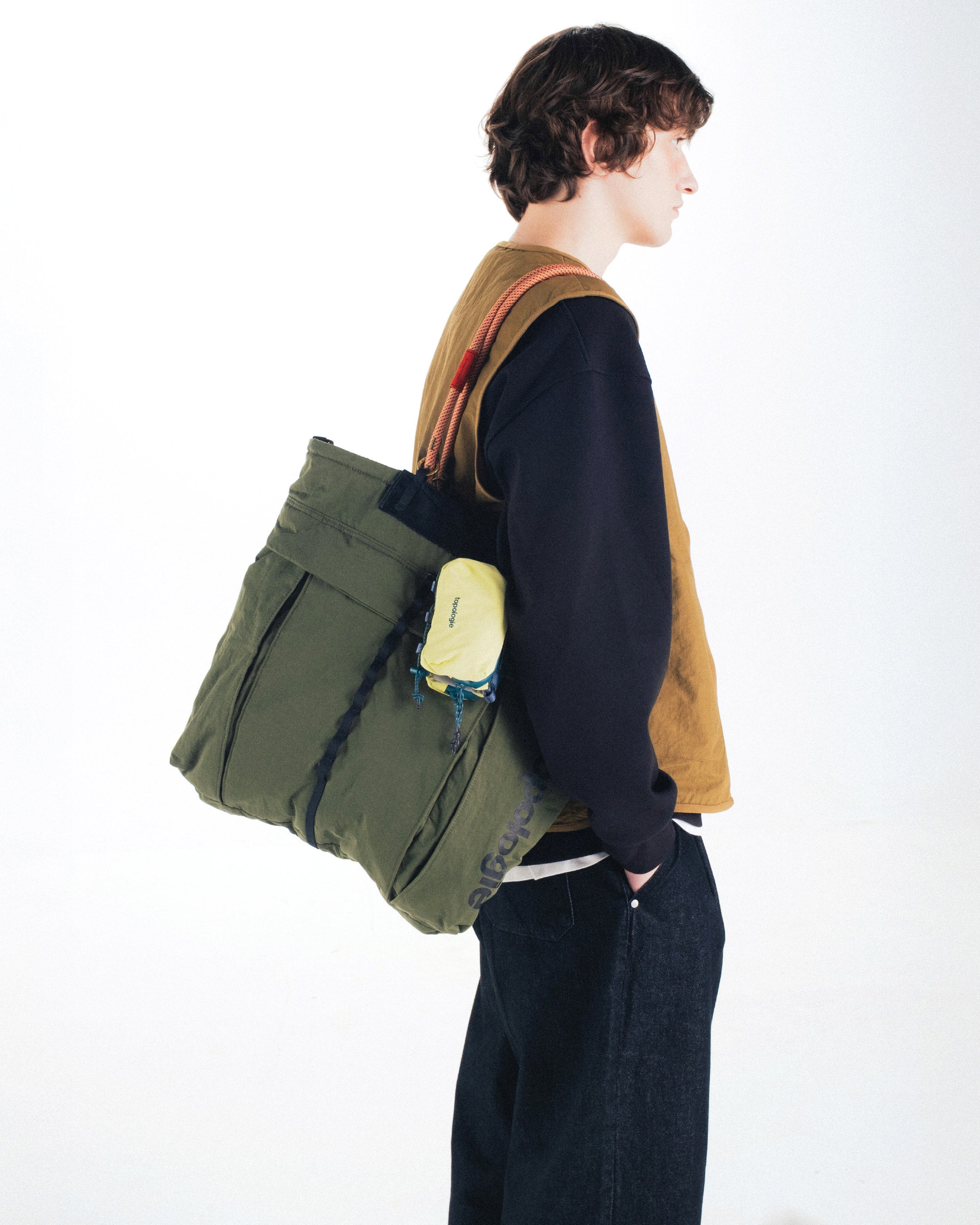 Bottle 水瓶迷你斜背包