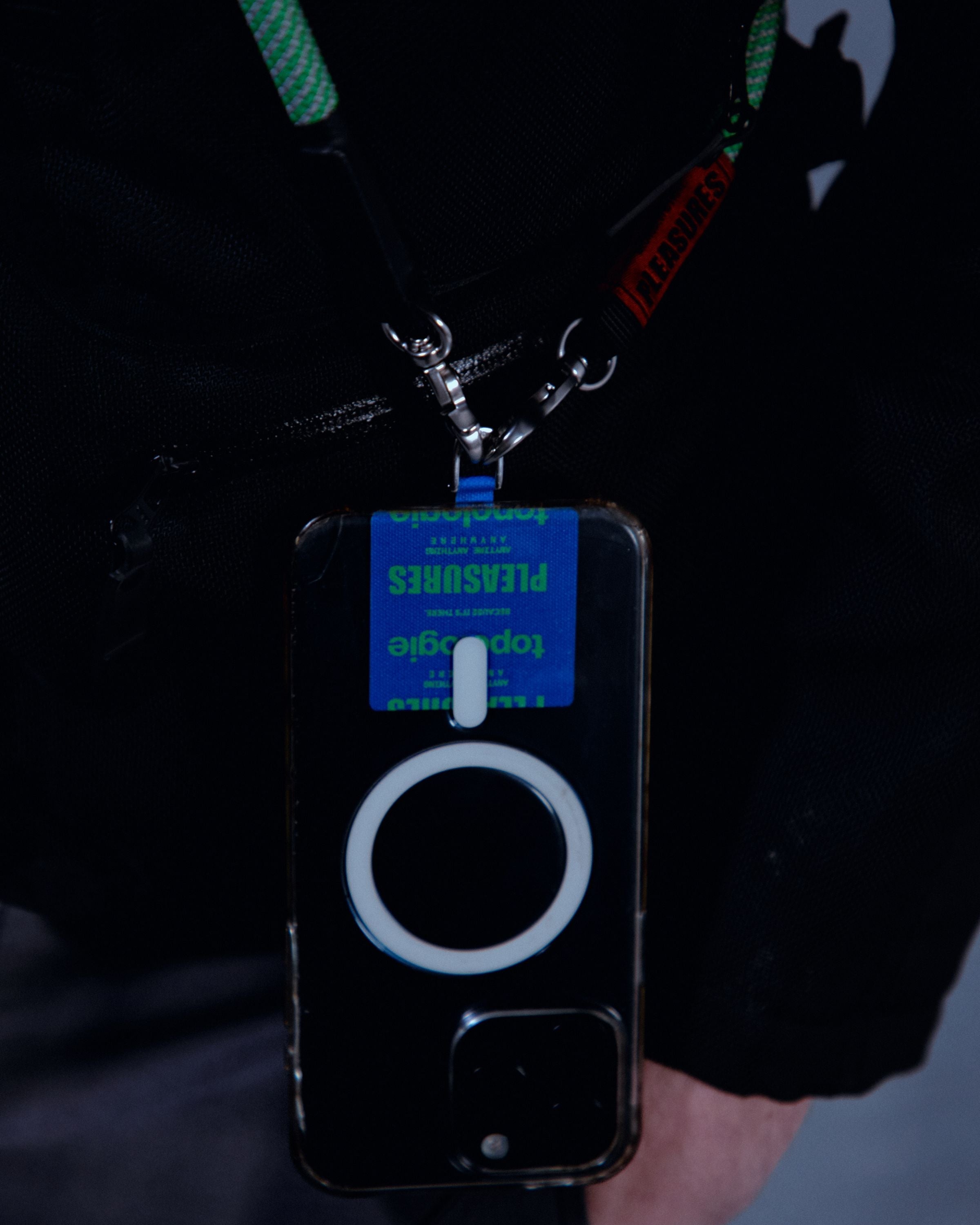 Topologie x PLEASURES 手機掛繩夾片