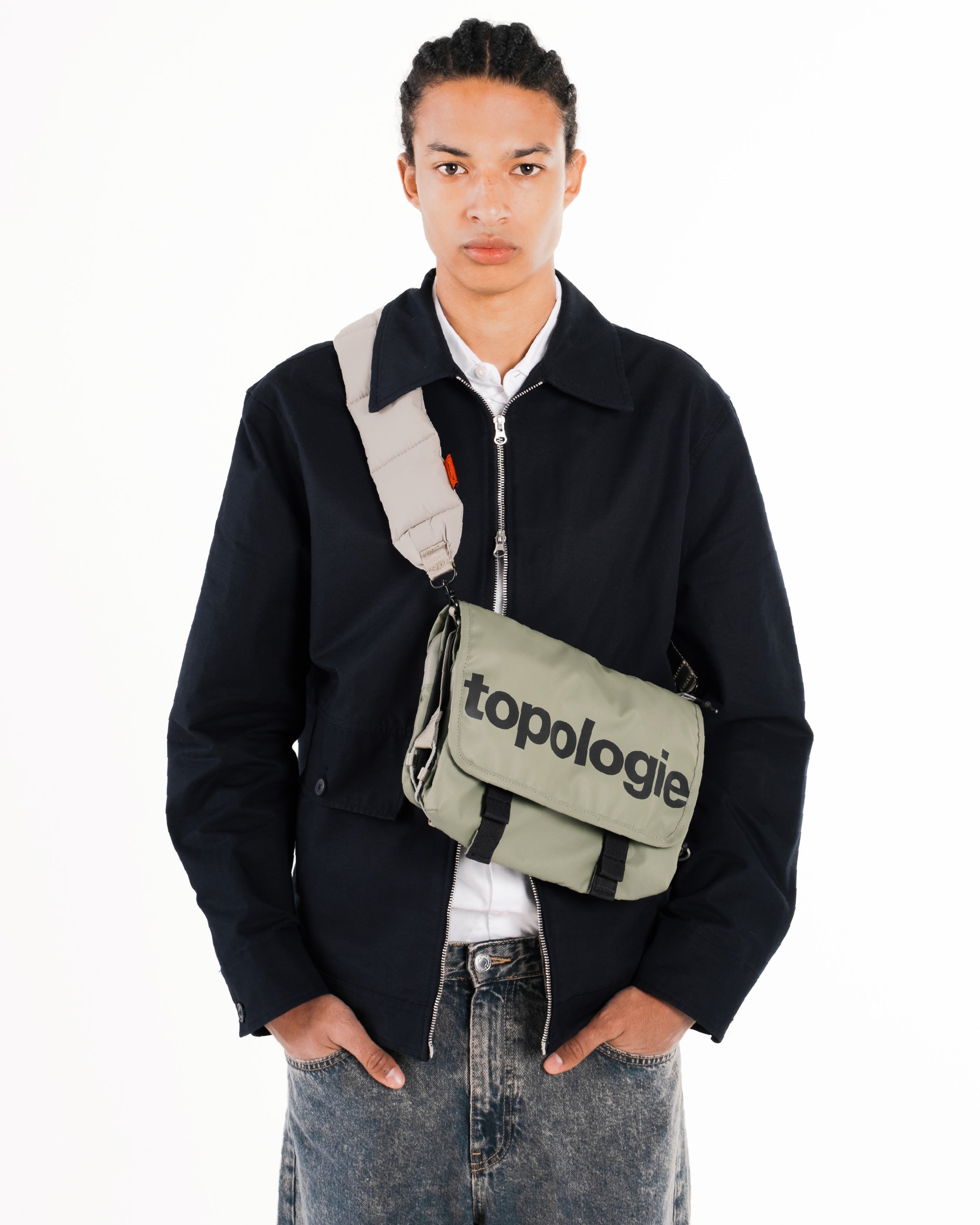 Puffer 絎縫背帶 / 米灰色
