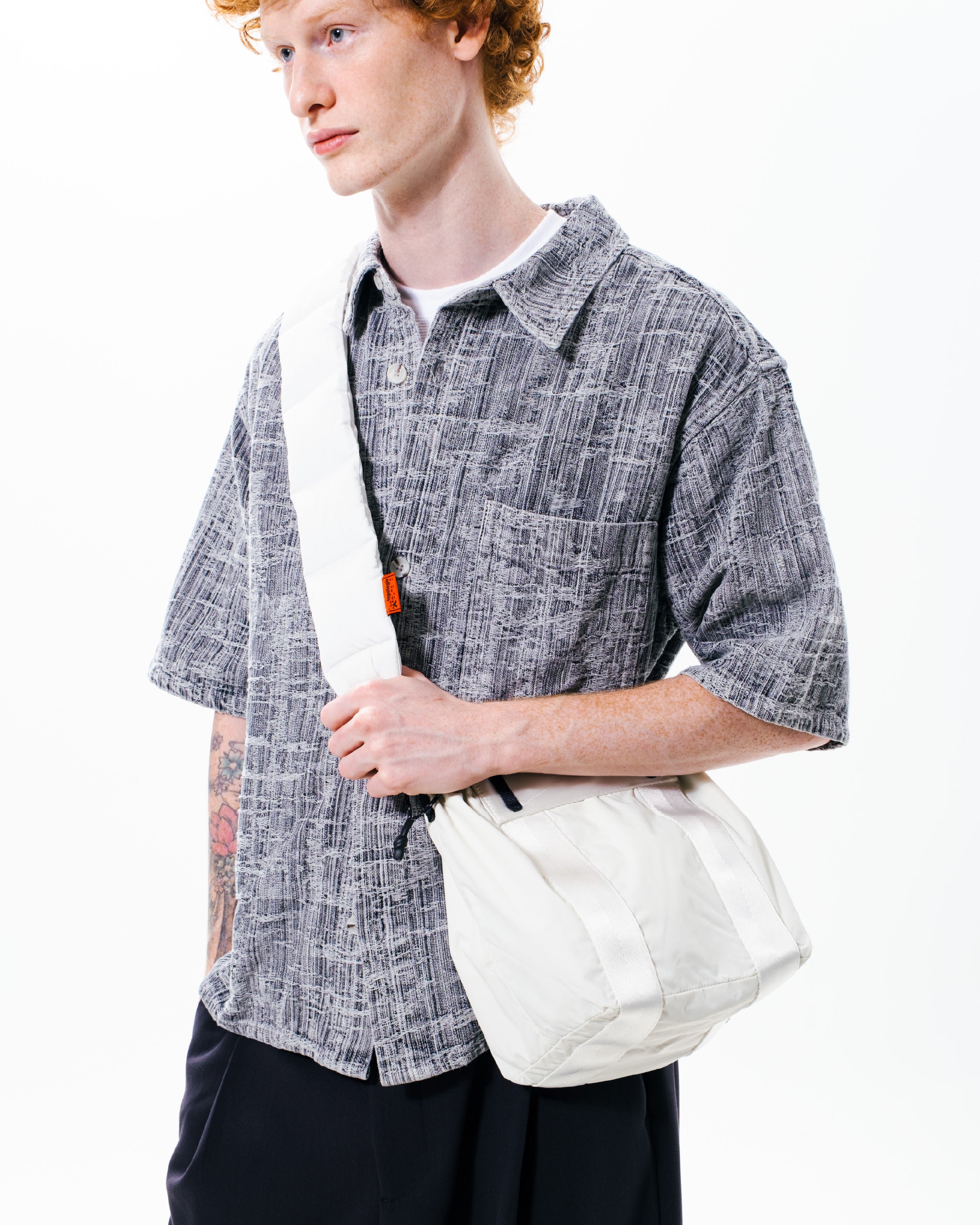 Puffer 絎縫背帶 / 米灰色
