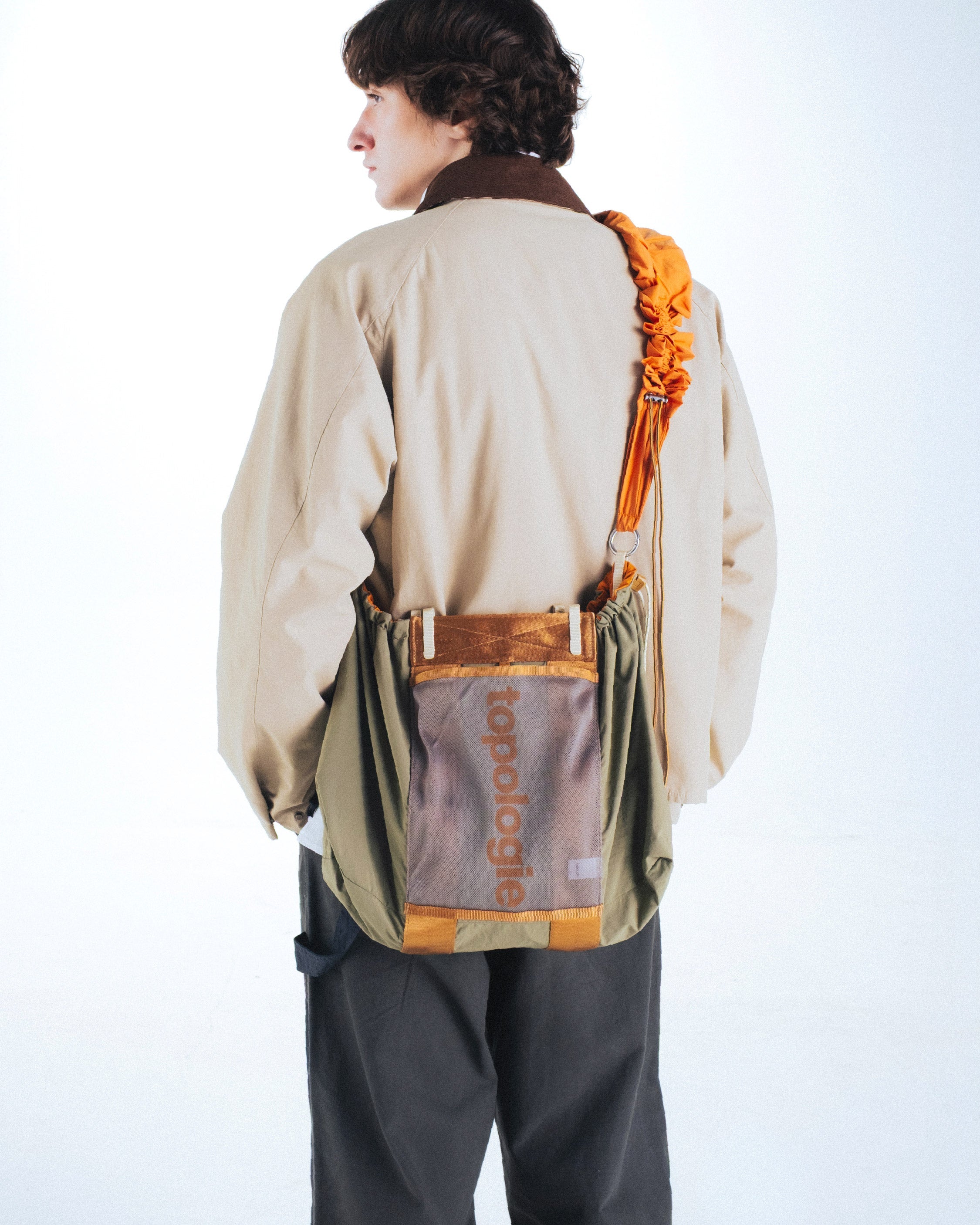 Summit 多功能大號托特包