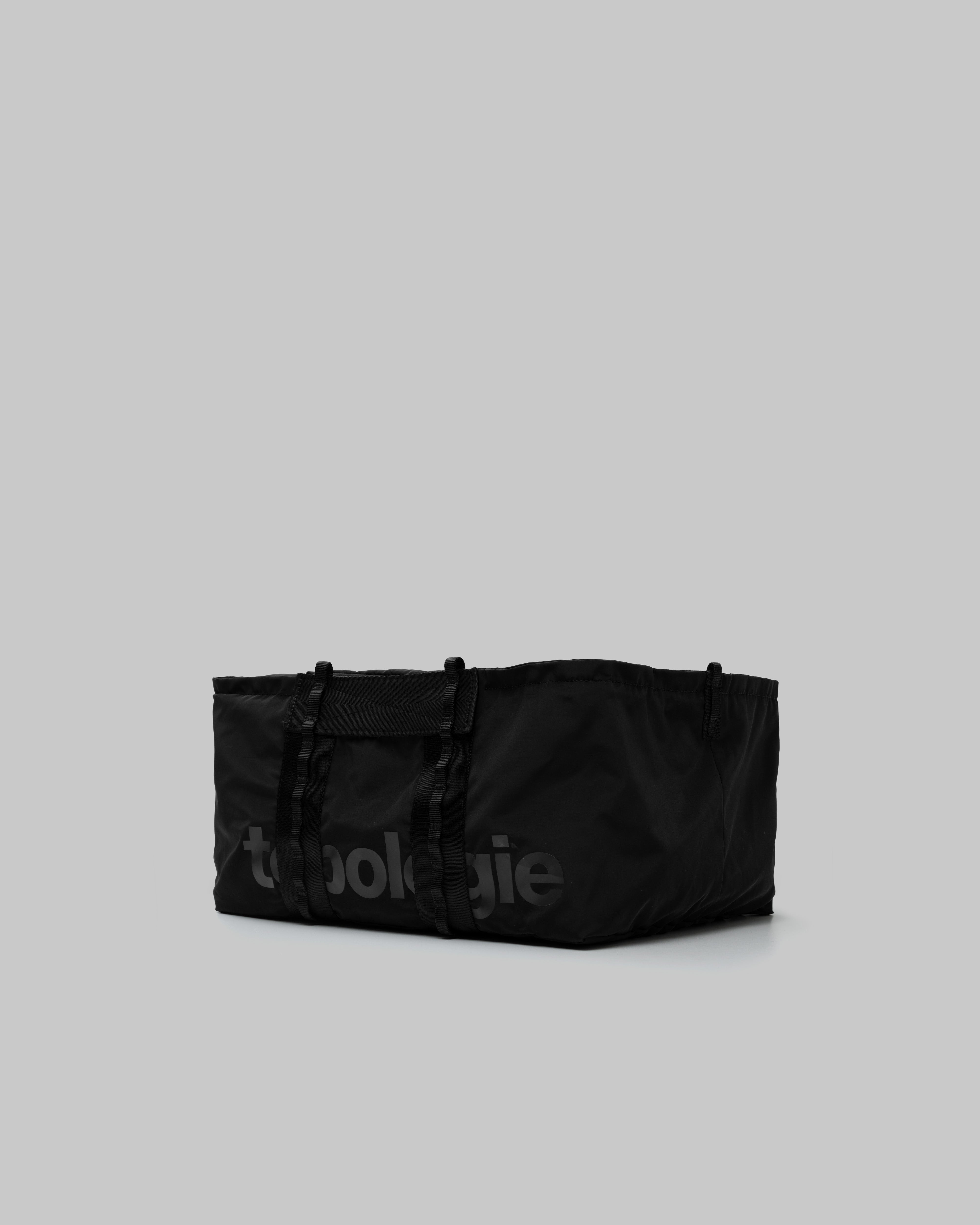 Summit 多功能中號旅行包