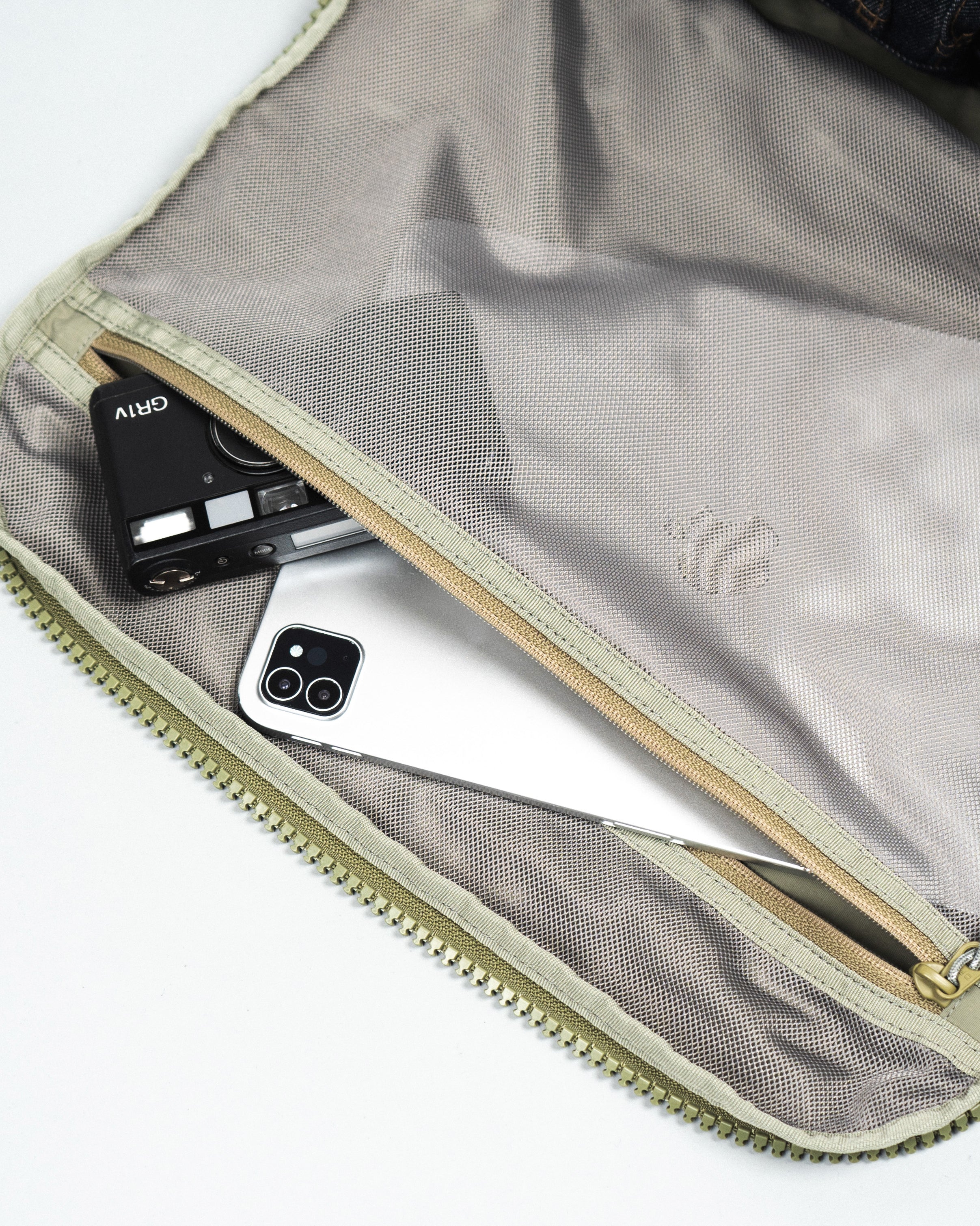 Summit 多功能大號旅行包