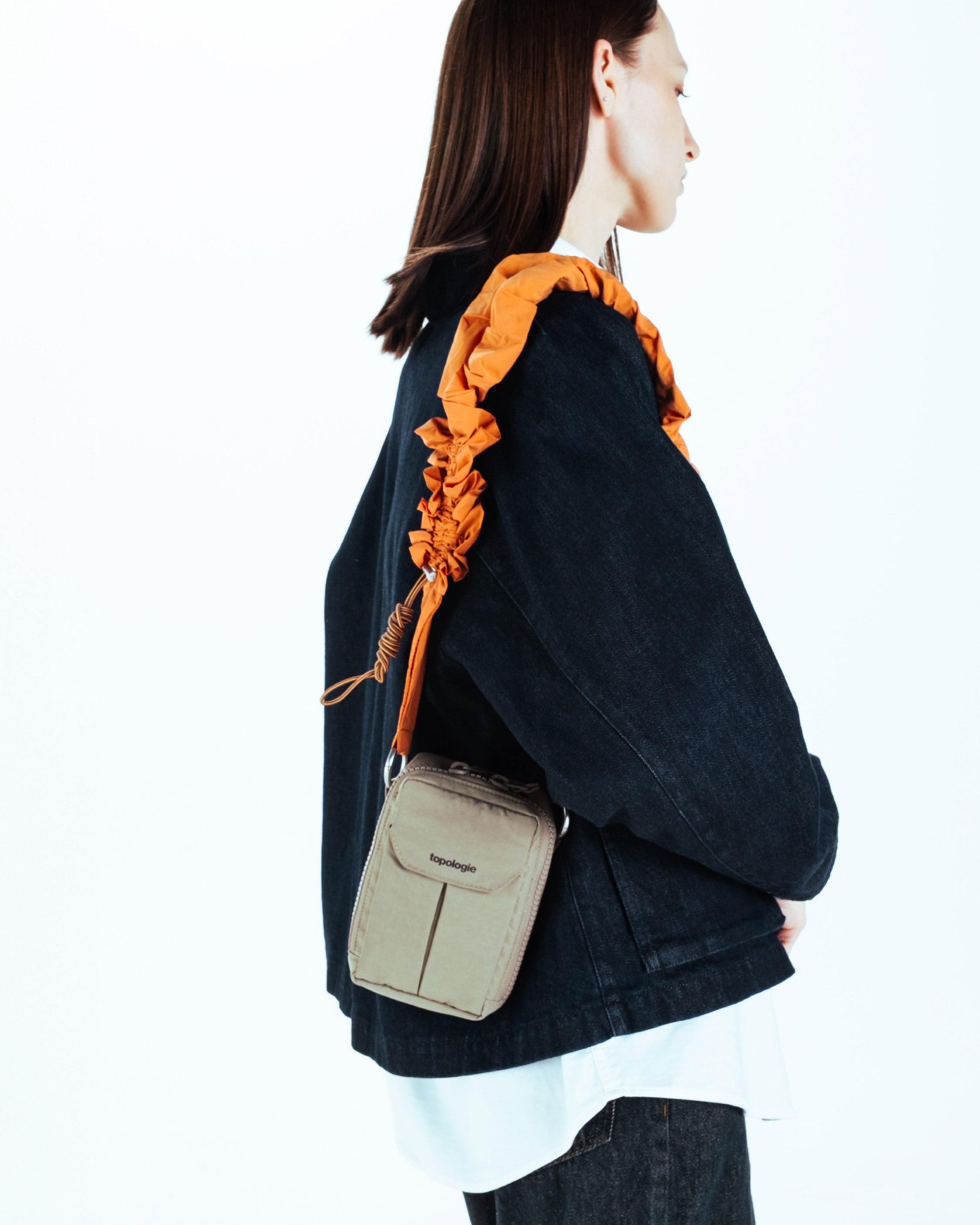 Utility 隨身手機包