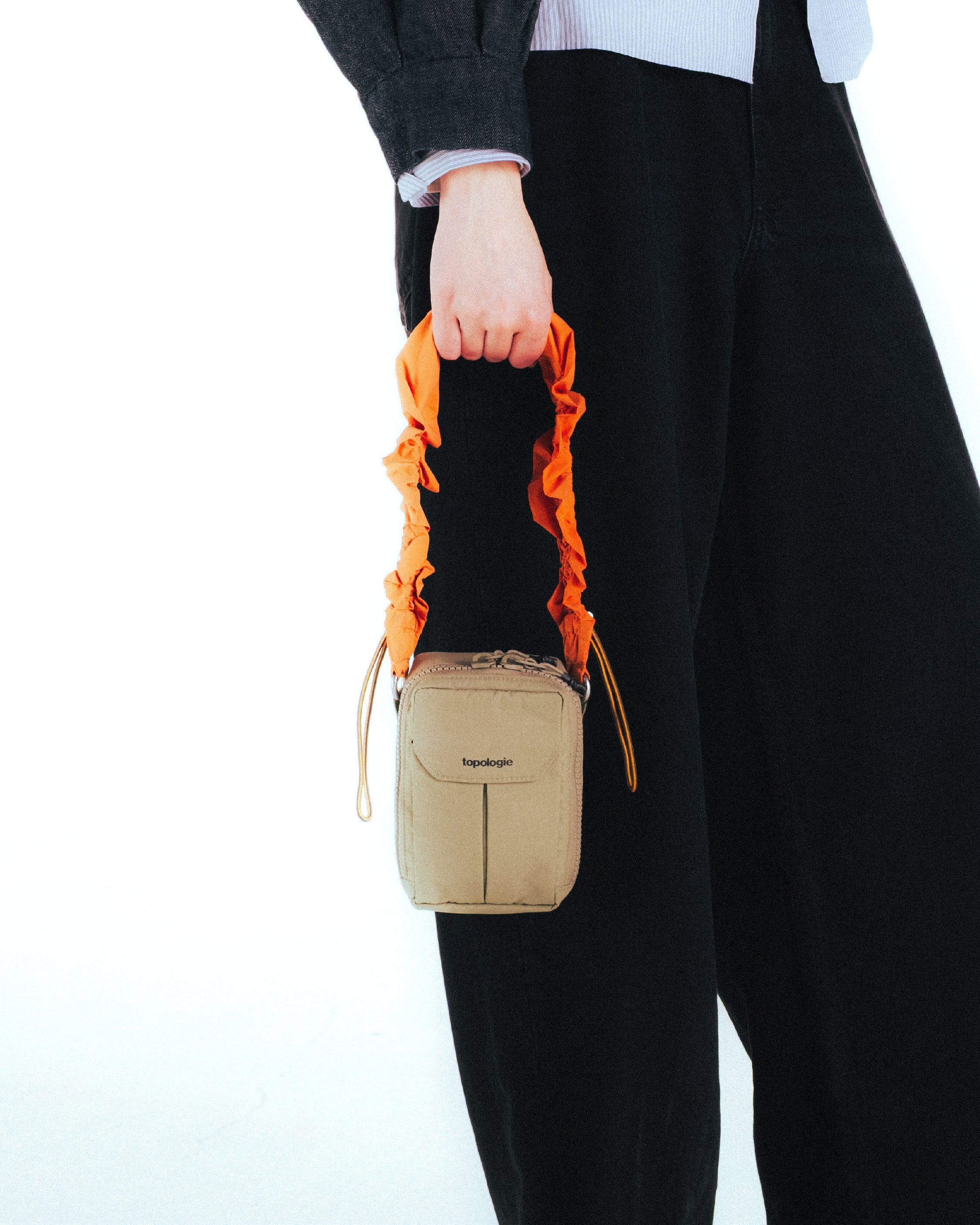 Utility 隨身手機包