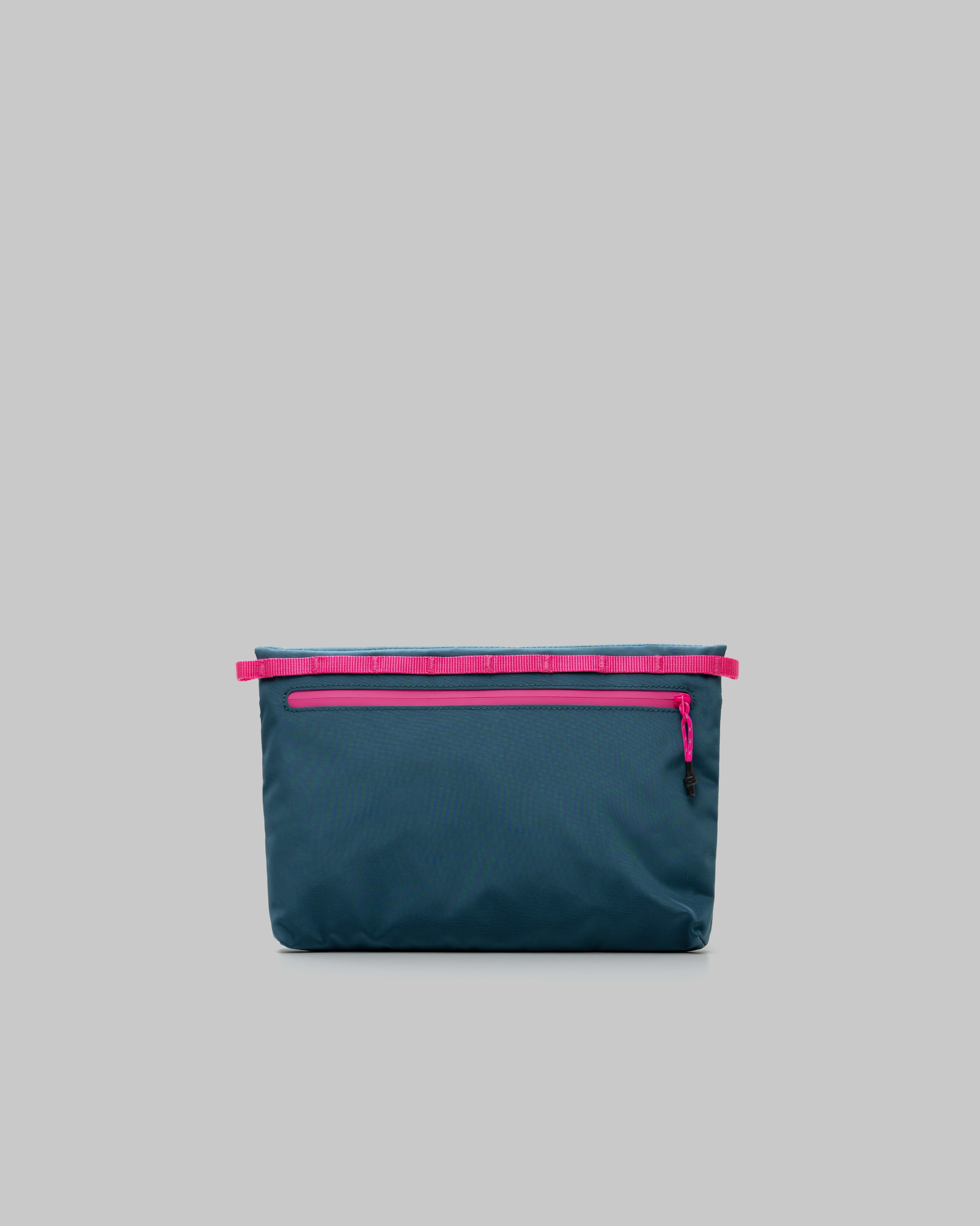 Utility 中號翻蓋隨身包