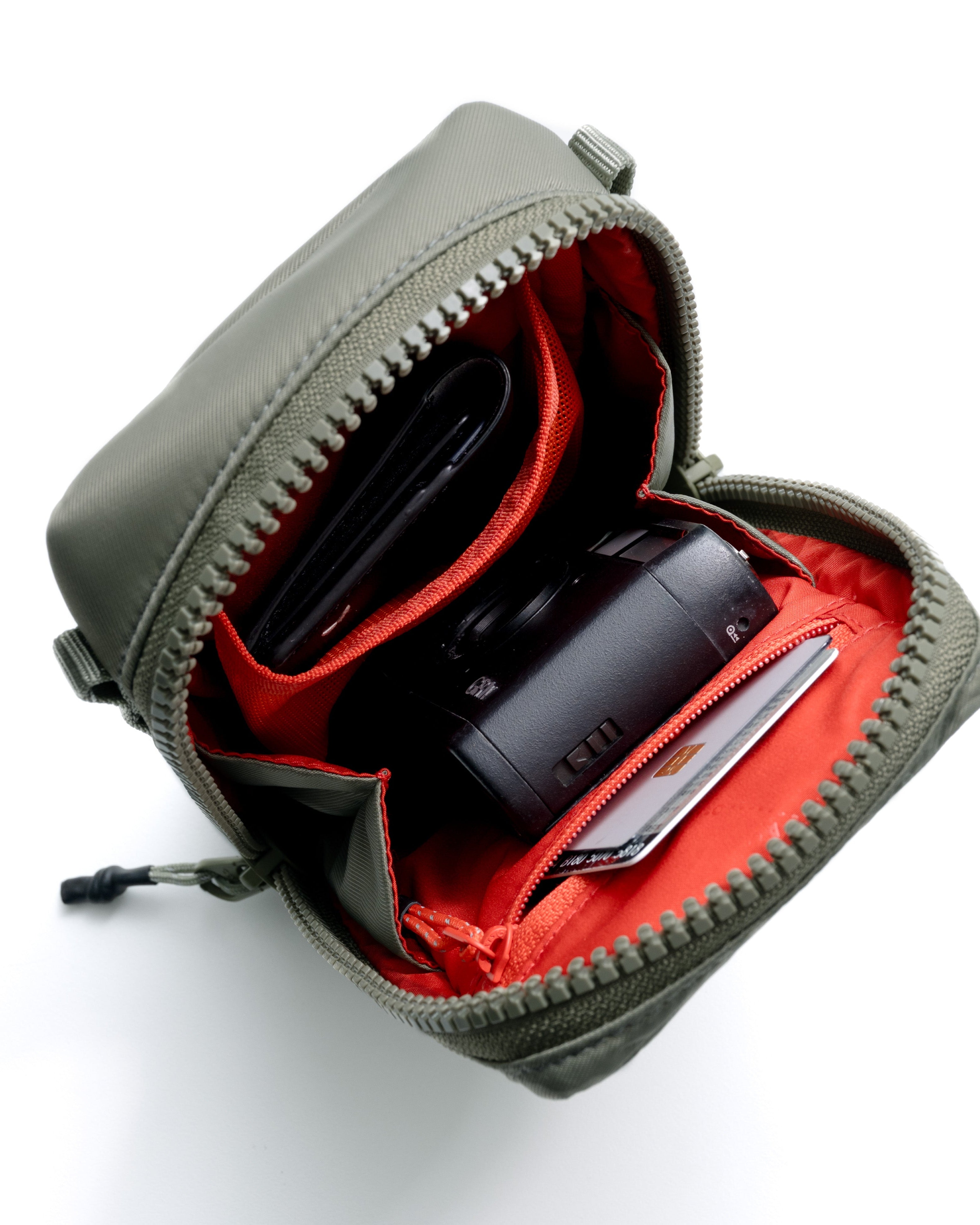 Utility 隨身手機包