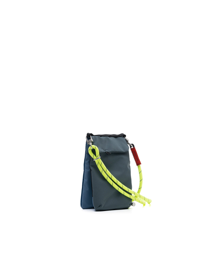 Topologie x Aigle Phone 三色摺疊貼身小包 / 深灰藍 / 8.0mm繩索背帶 / 霓黃花紋