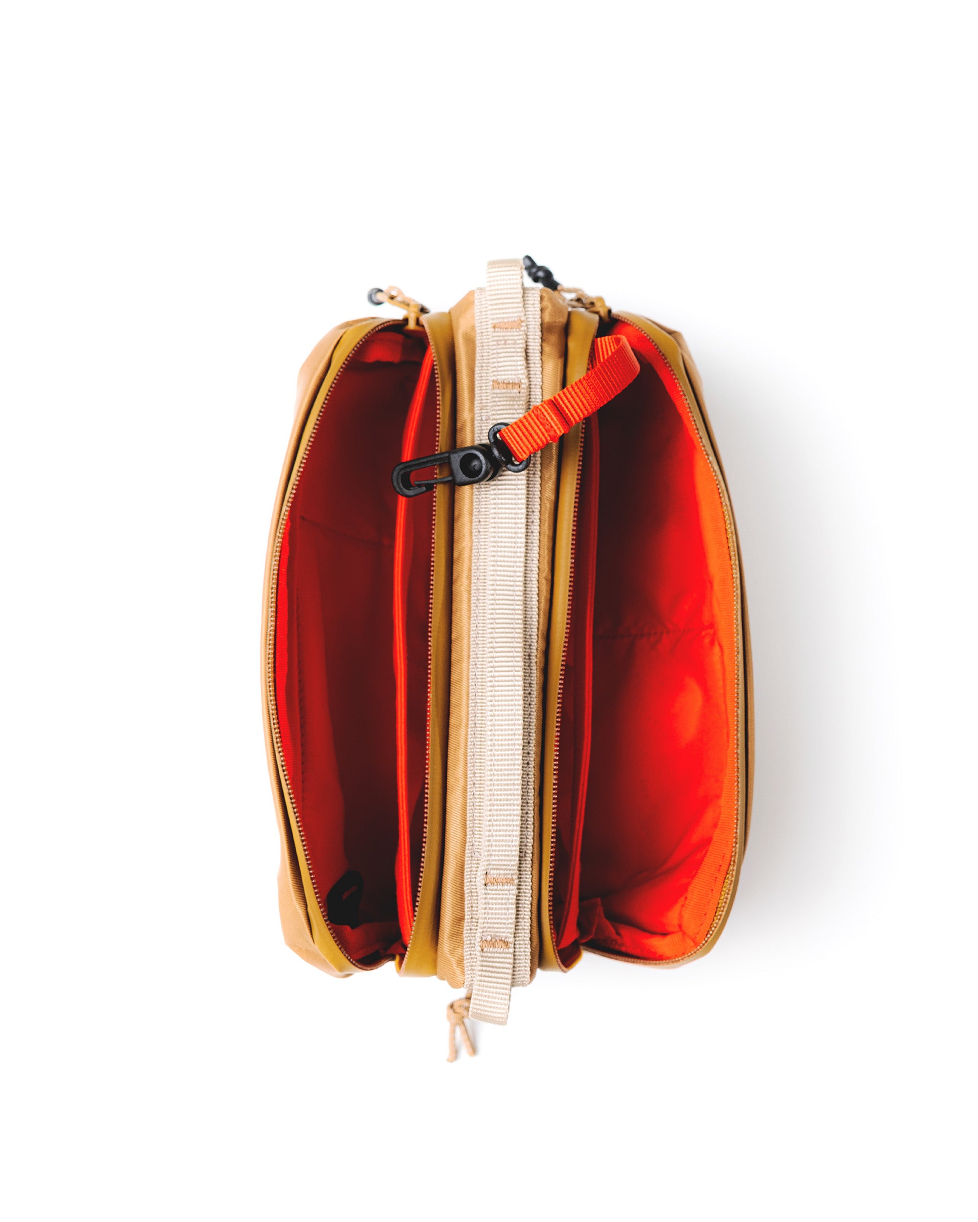 Bottle 中號水瓶斜背包