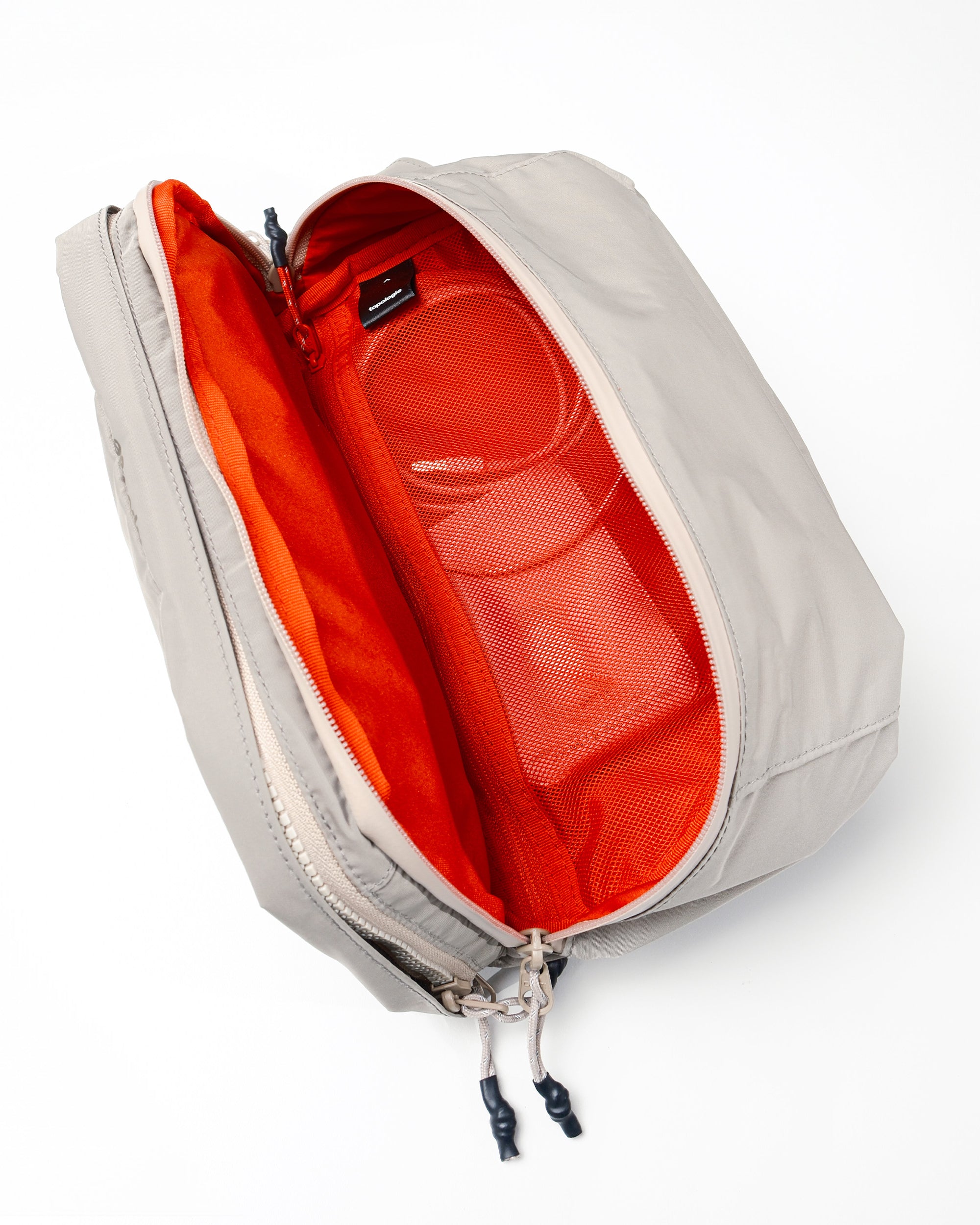 Convert 兩用戶外背包