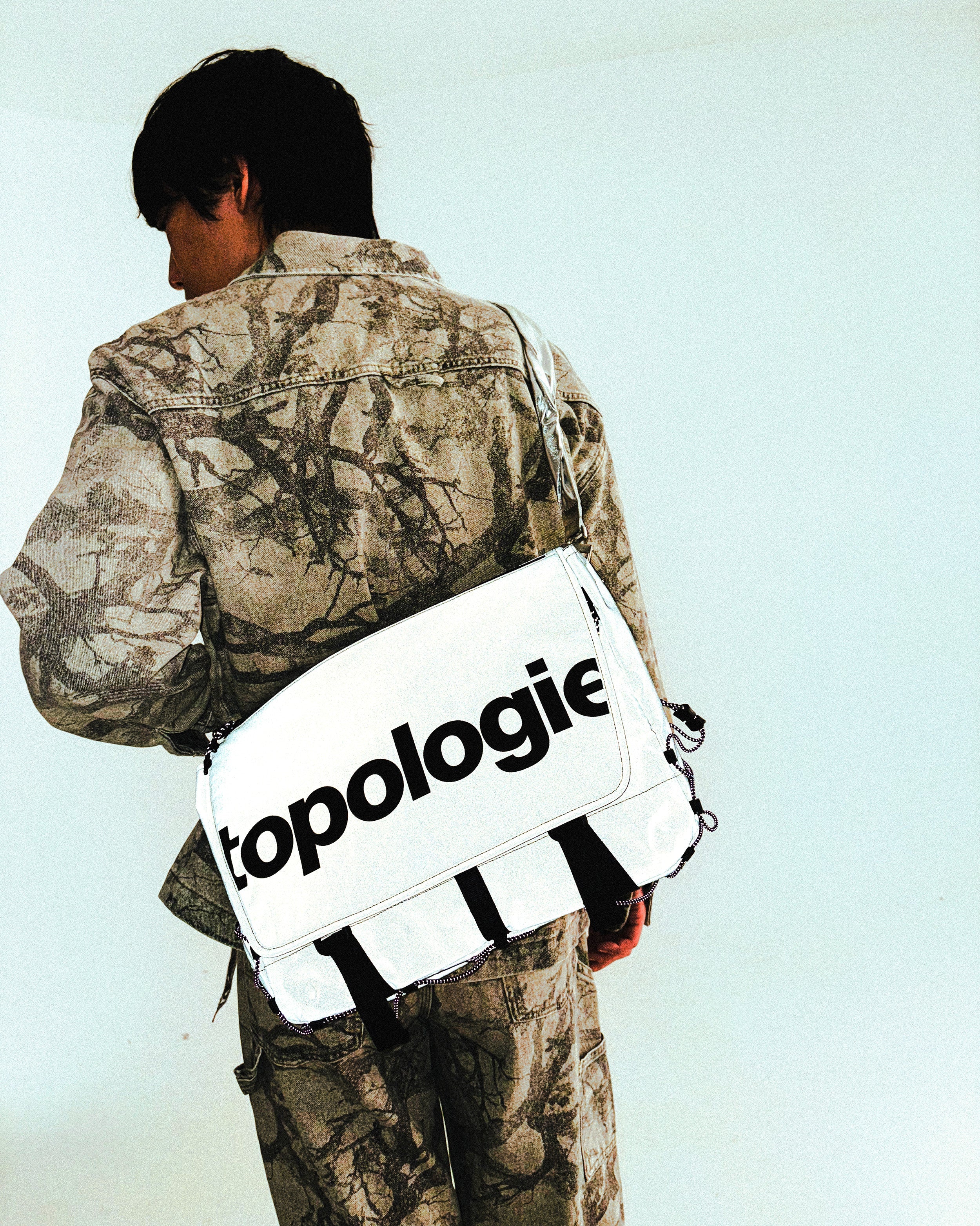 Messenger 大號翻蓋郵差包