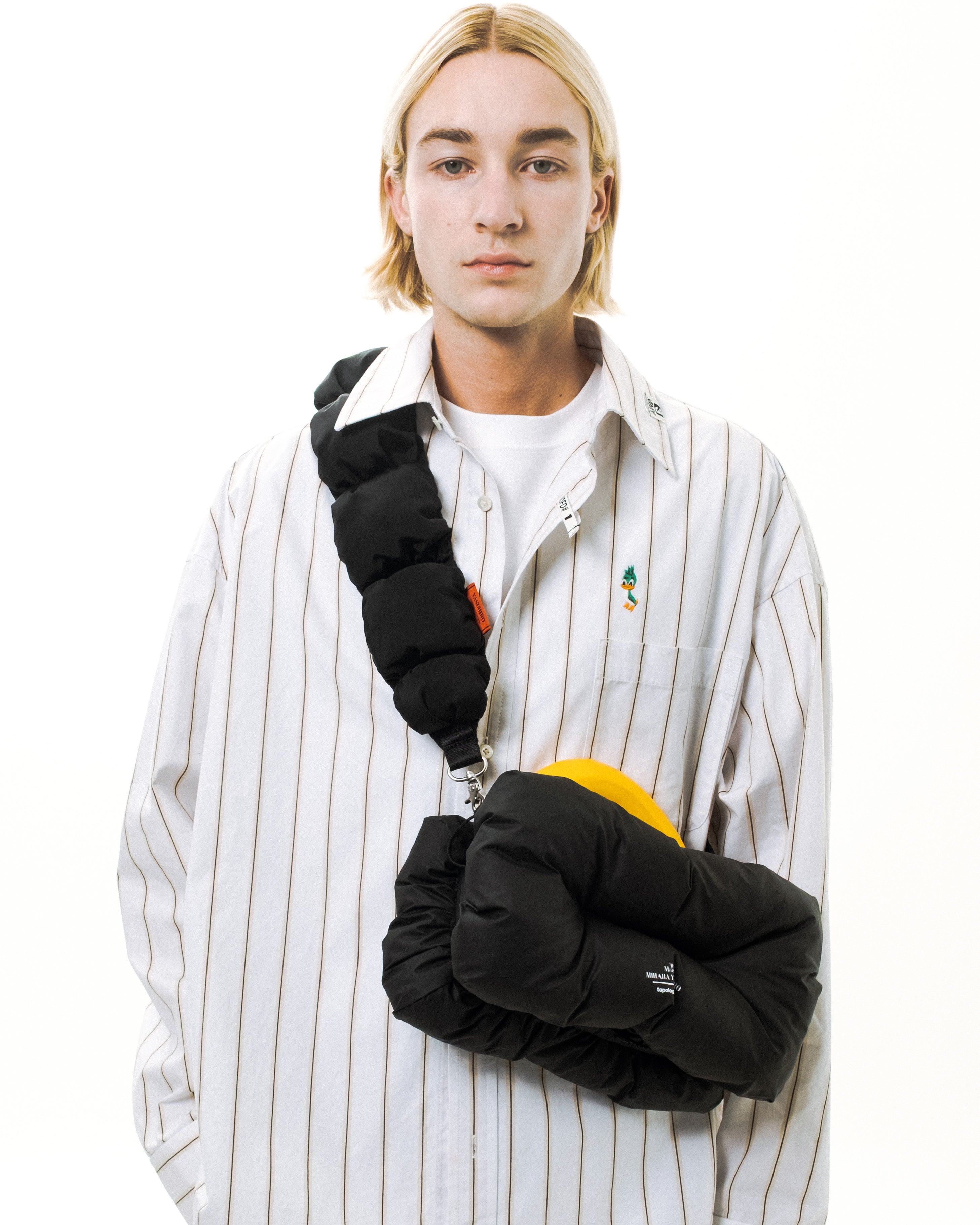 Topologie x Maison MIHARA YASUHIRO 絎縫背帶