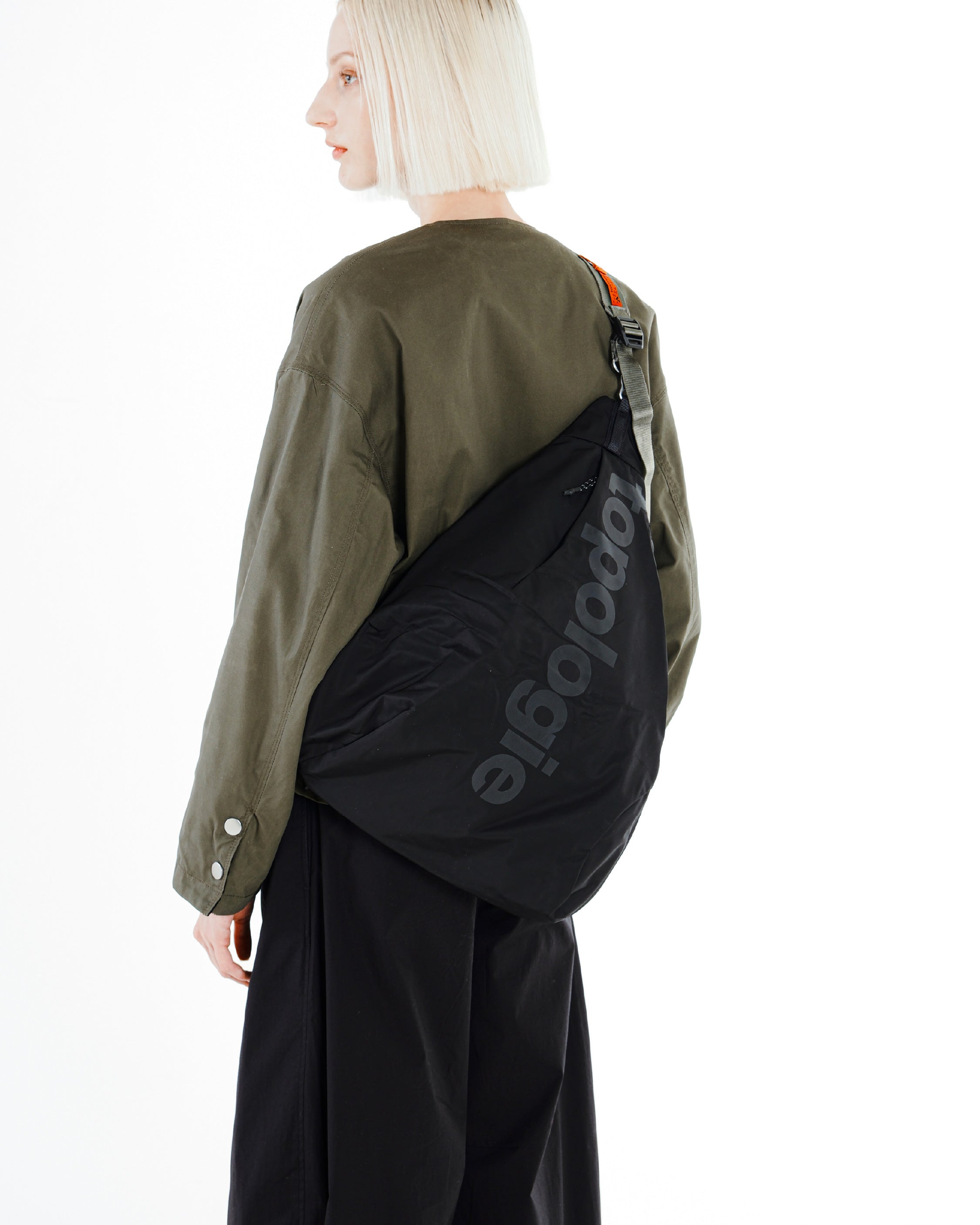 Sling 大號斜挎機能包