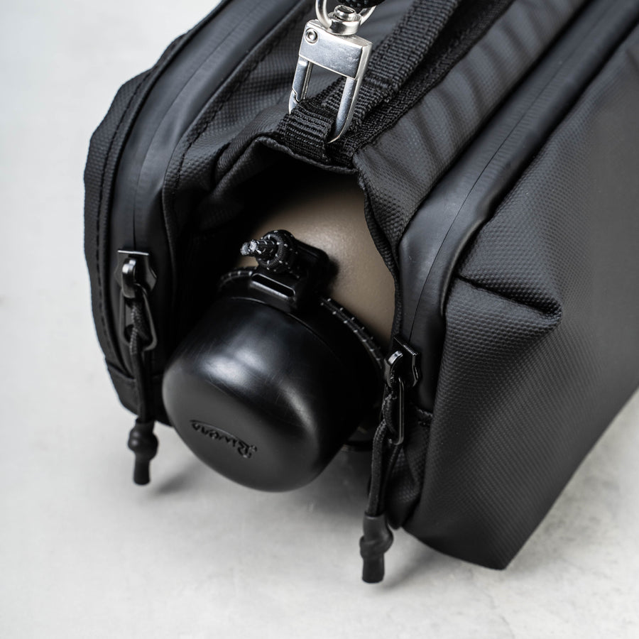 Wares 水瓶斜背包 / 灰 / 10mm 反光淺灰