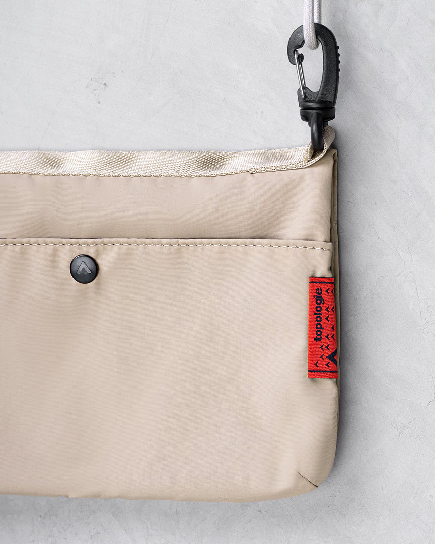 Fold 輕便摺疊斜背貼身包