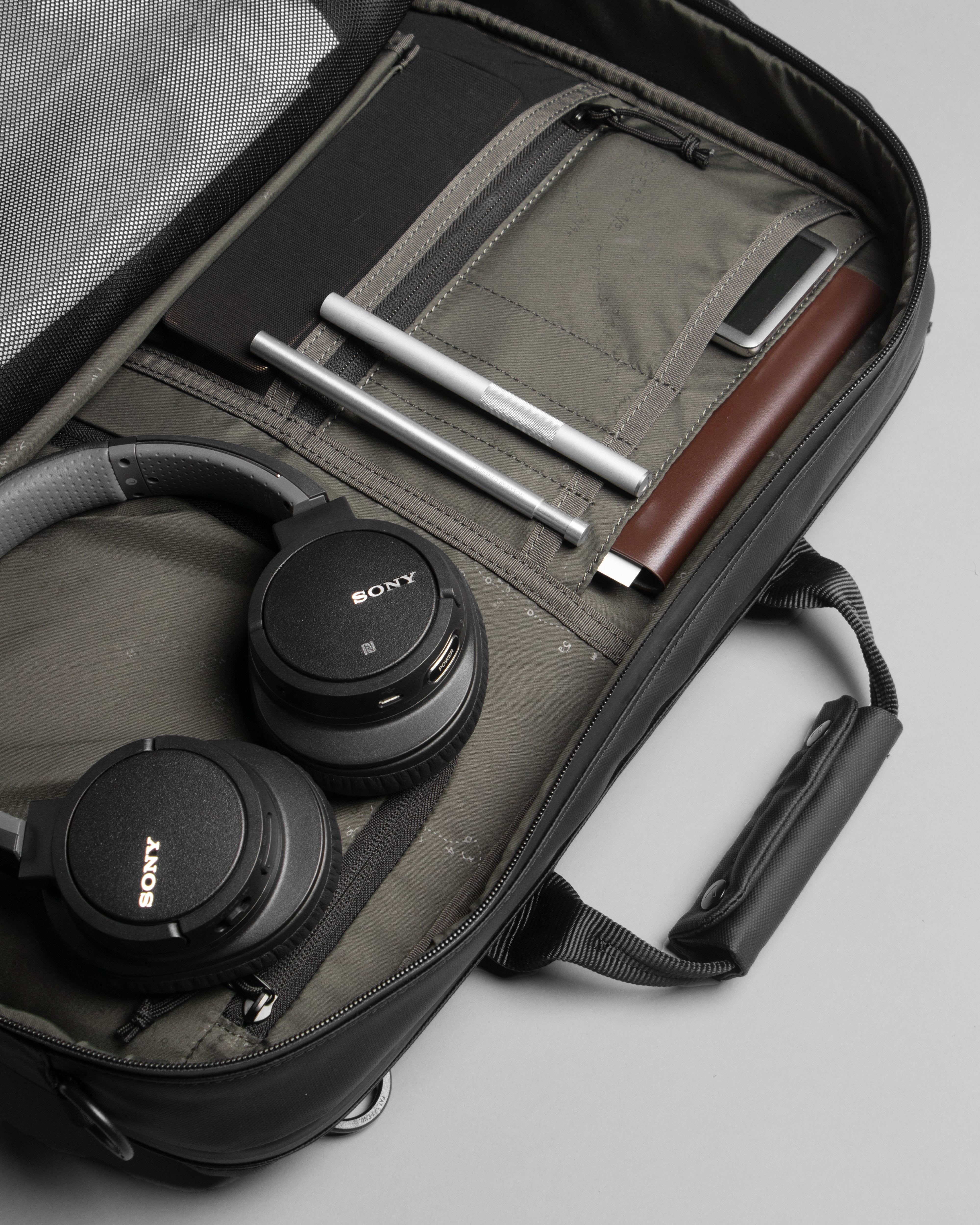 Briefcase 公事背包