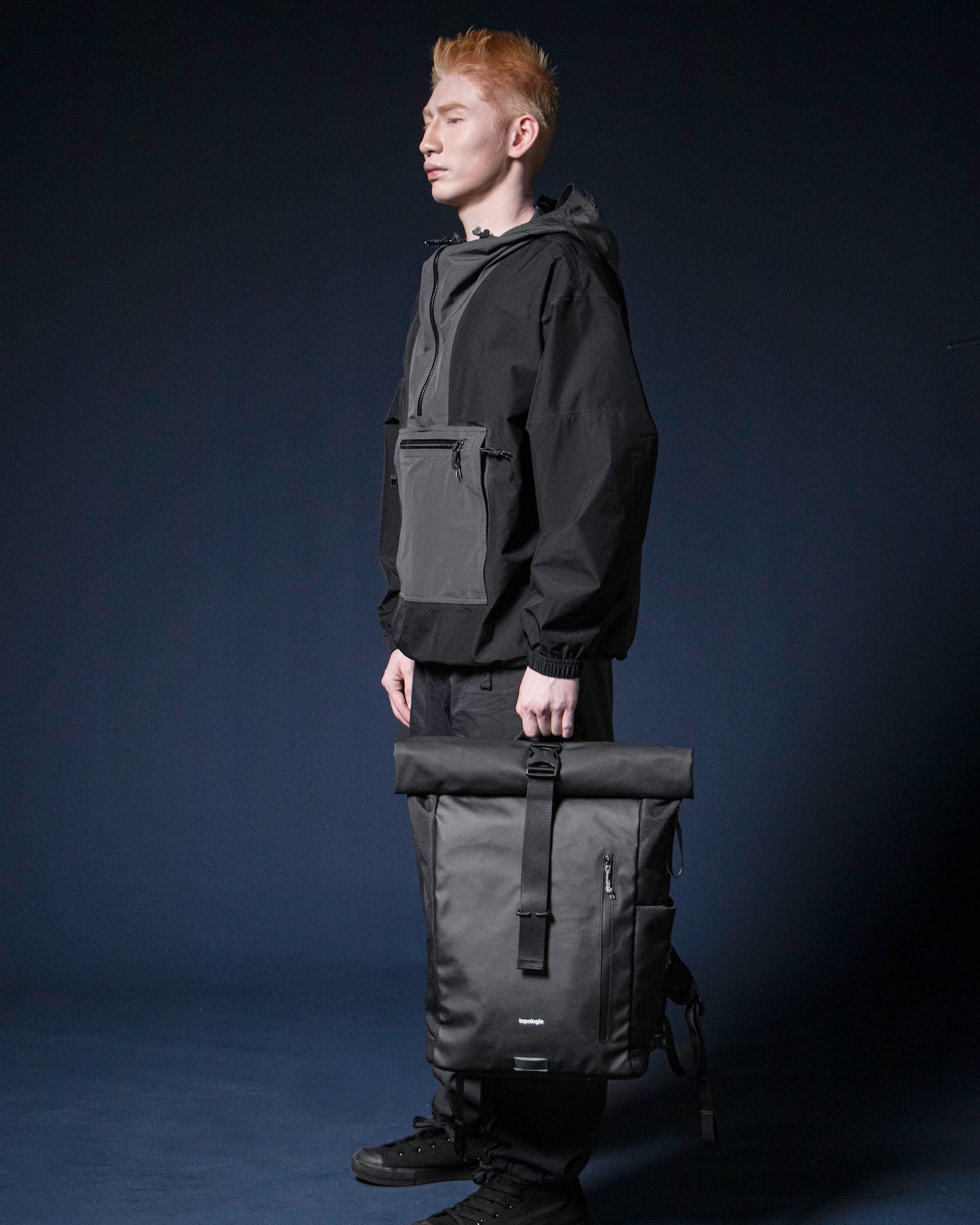 Rolltop 防潑水卷蓋背包