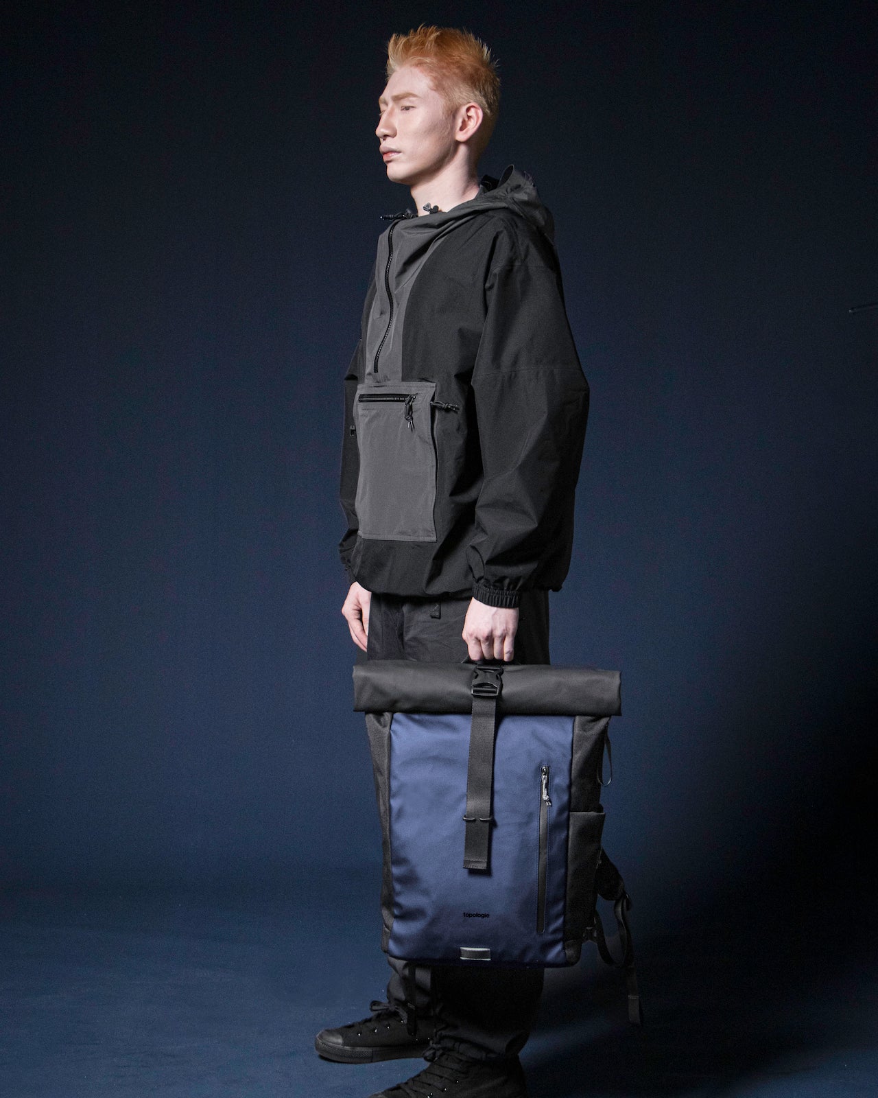 Rolltop 防潑水卷蓋背包