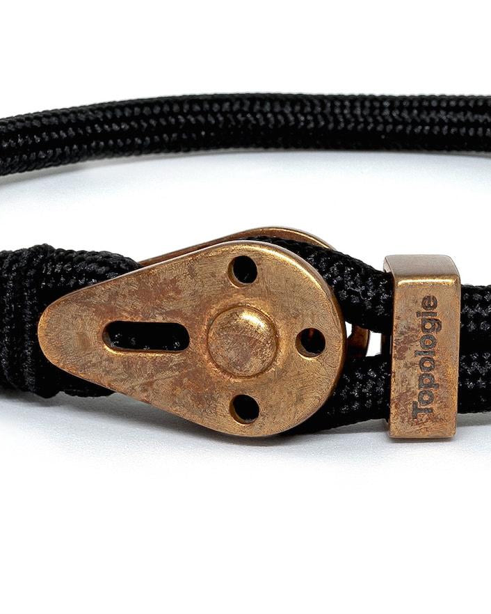 Yosemite / 黑色 / 黃銅