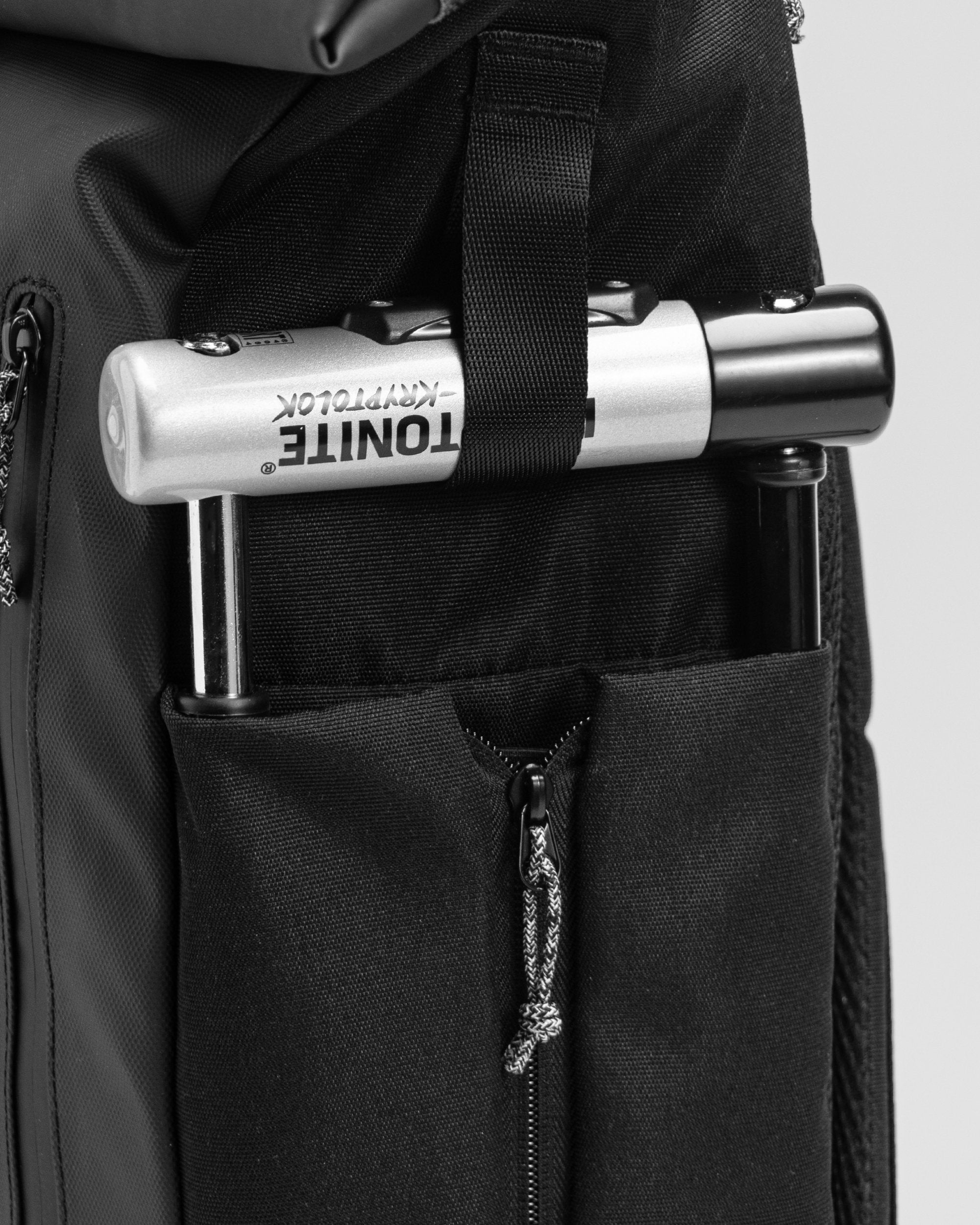 Rolltop 防潑水卷蓋背包