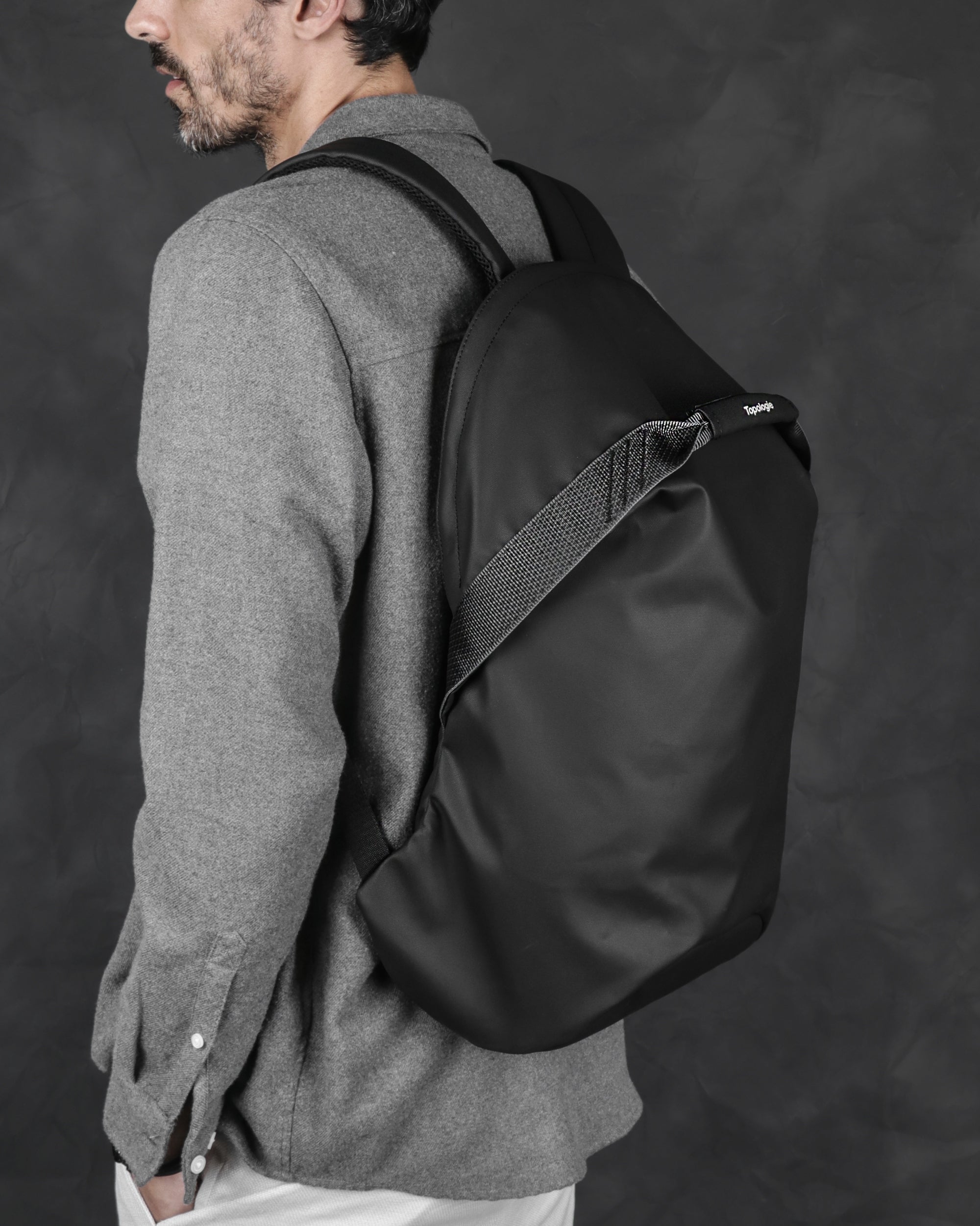 Multipitch防潑水簡約背包/ 大