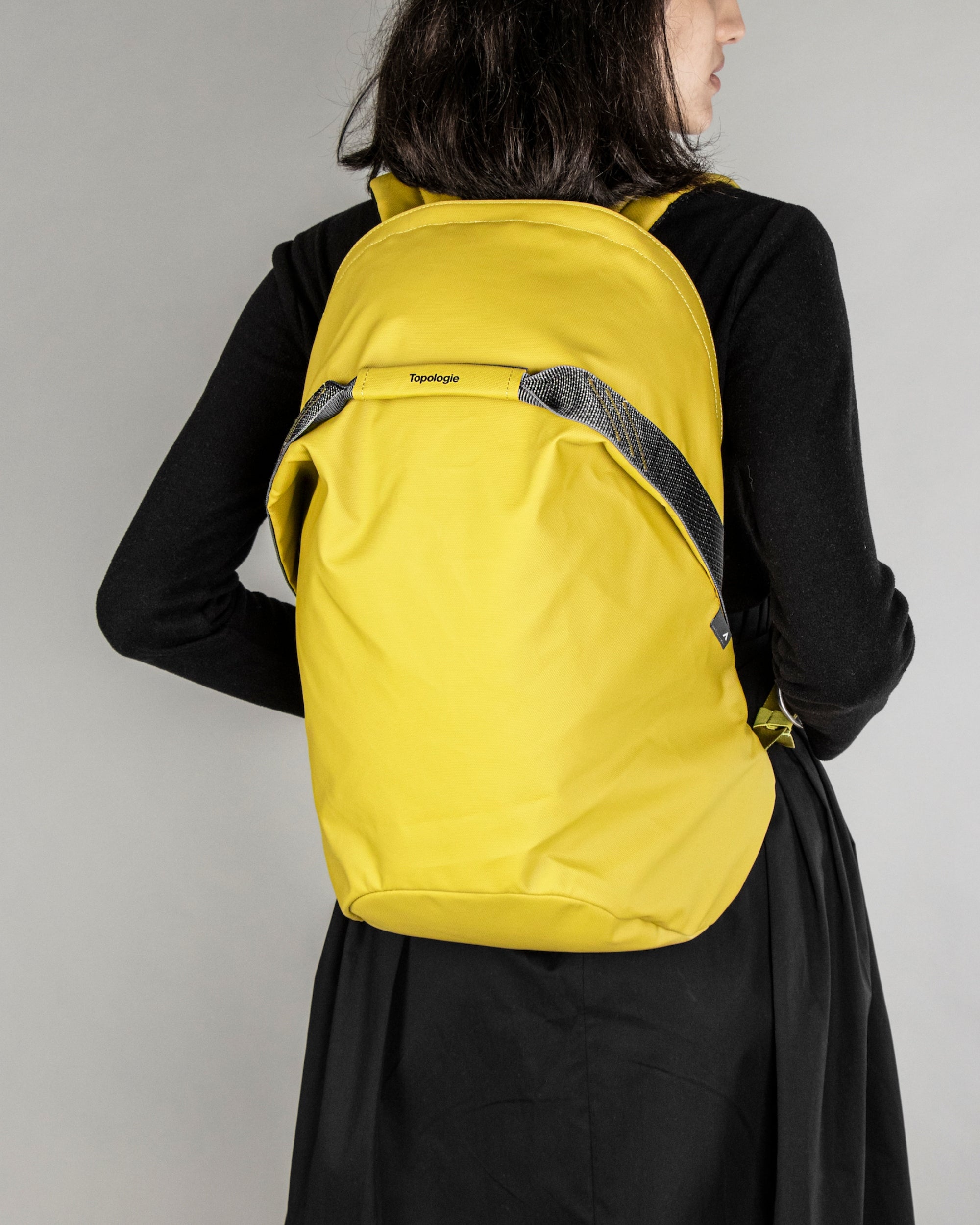 Multipitch防潑水簡約背包/ 大